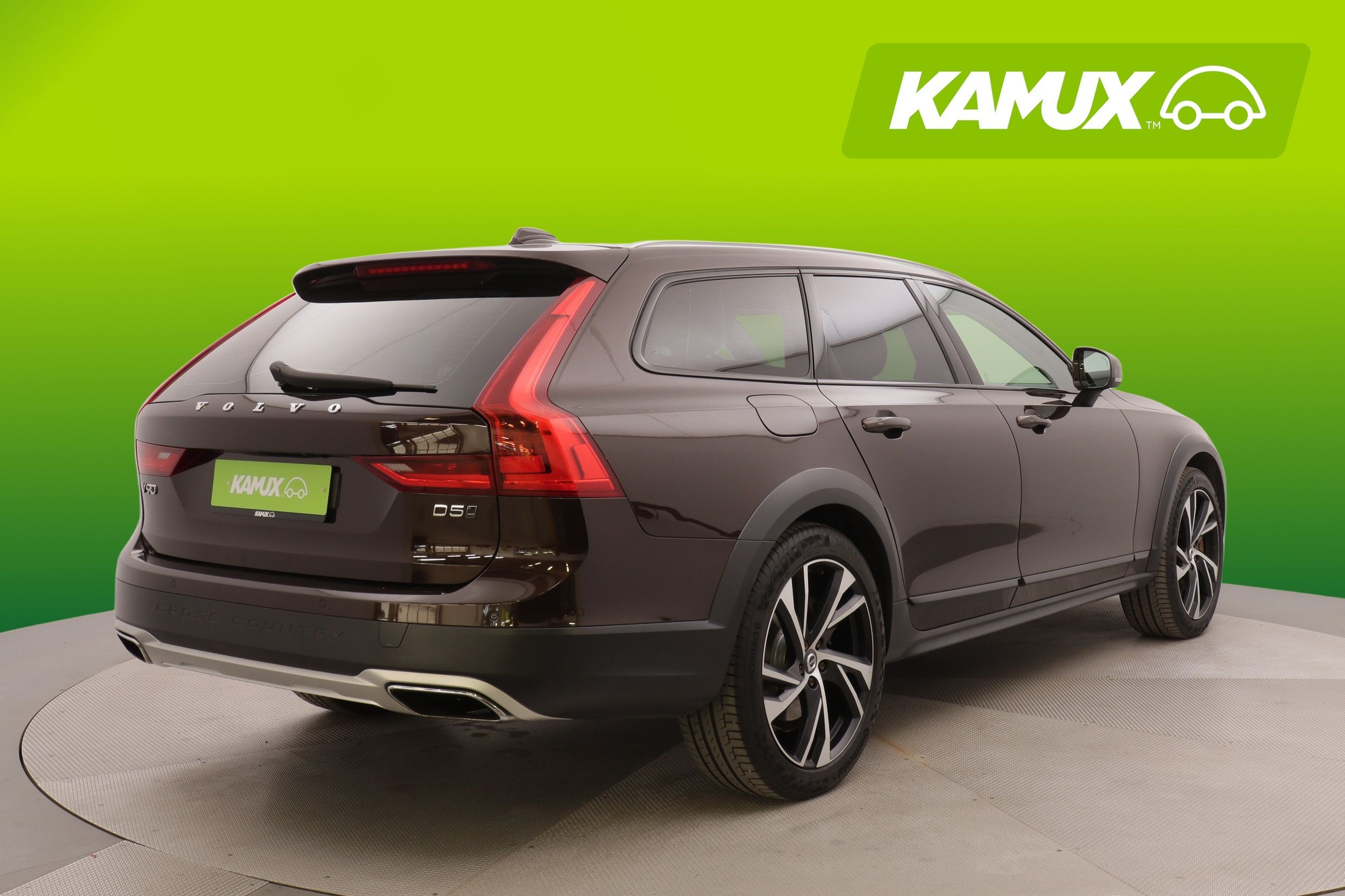 Volvo V90 Cross Country 2017, kuva 3/43