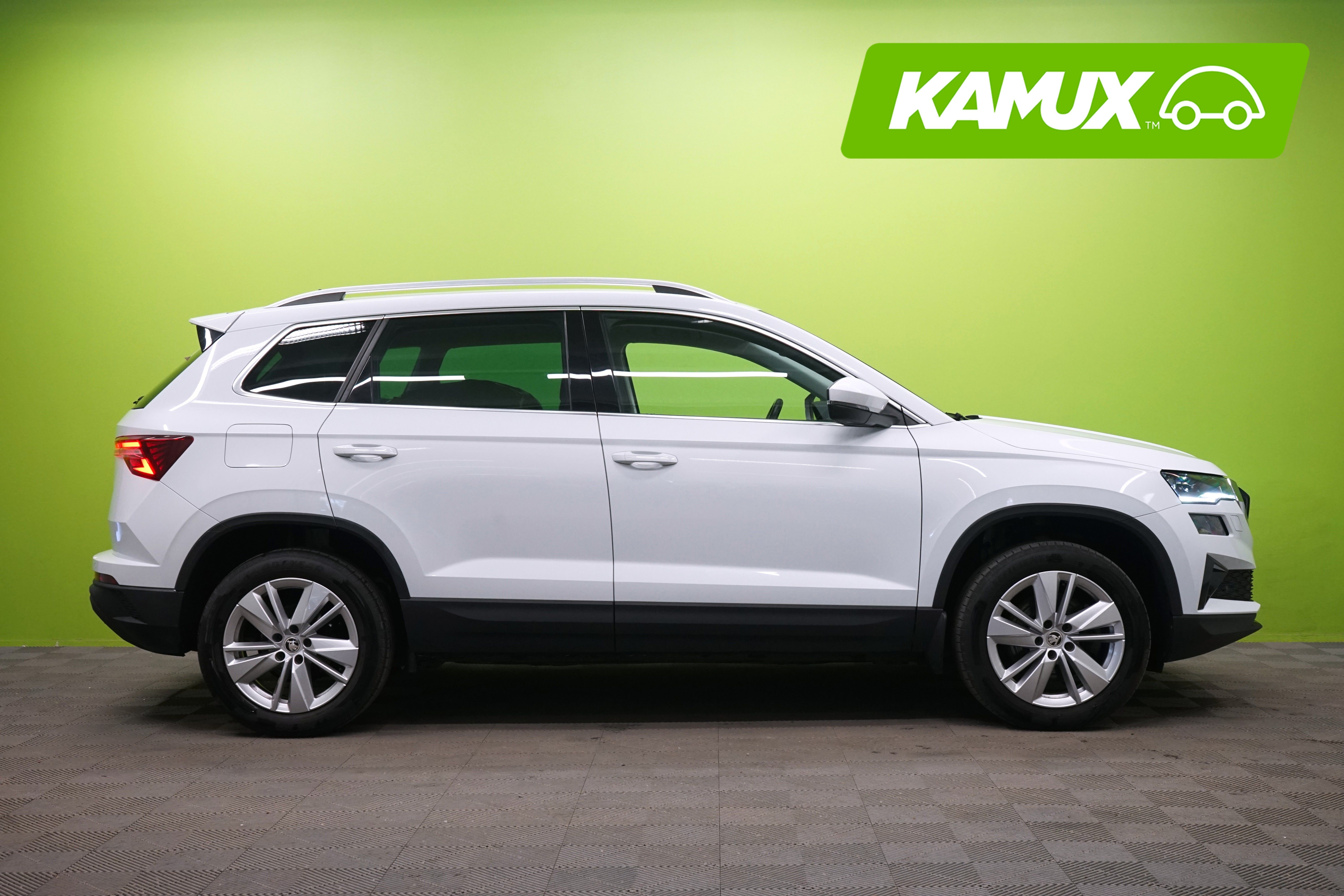 Skoda Karoq 1.5 TSI Style DSG Autom 2023, kuva 2/21