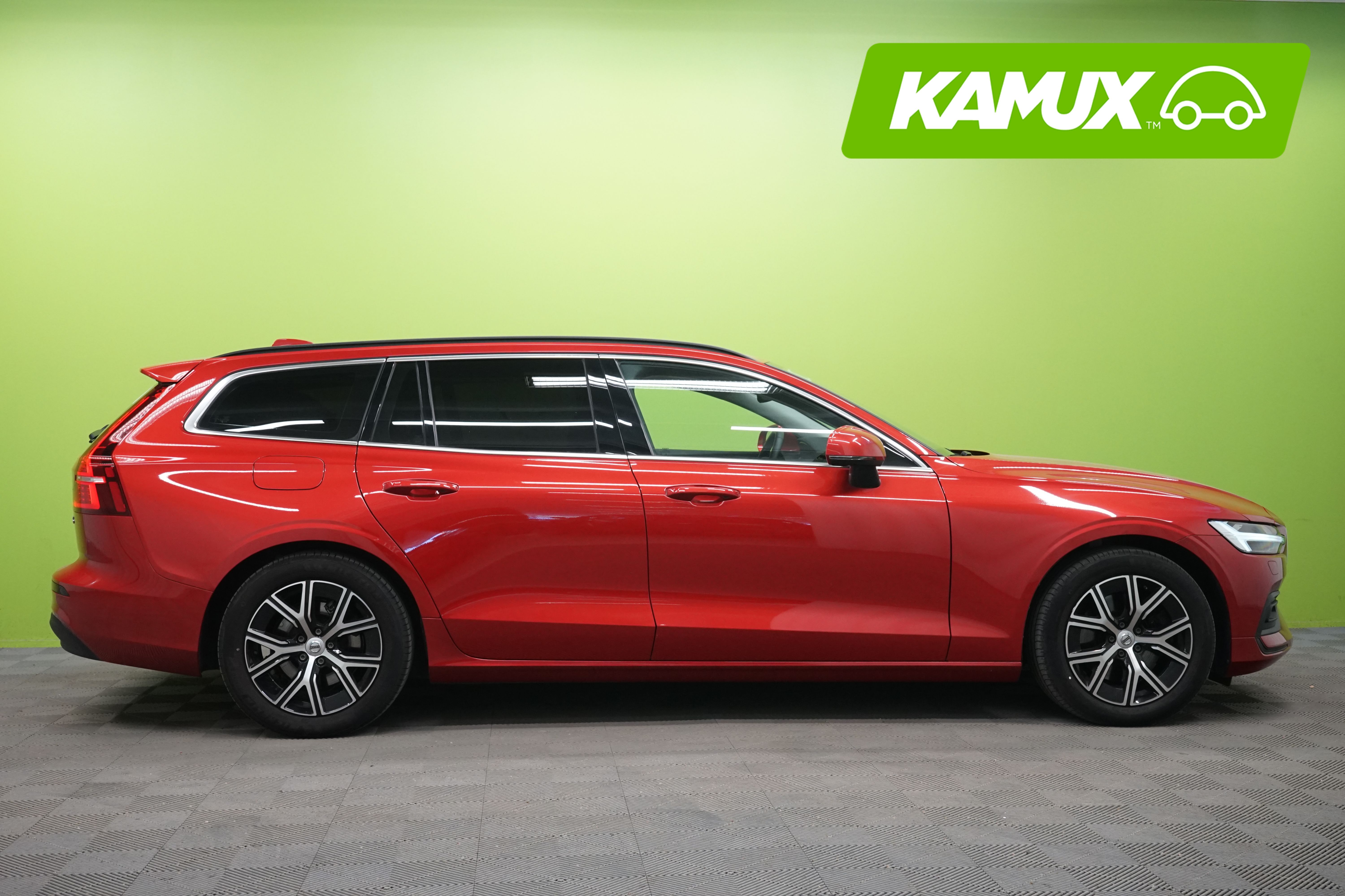 Volvo V60 B3 MHEV Core 2024, kuva 2/22
