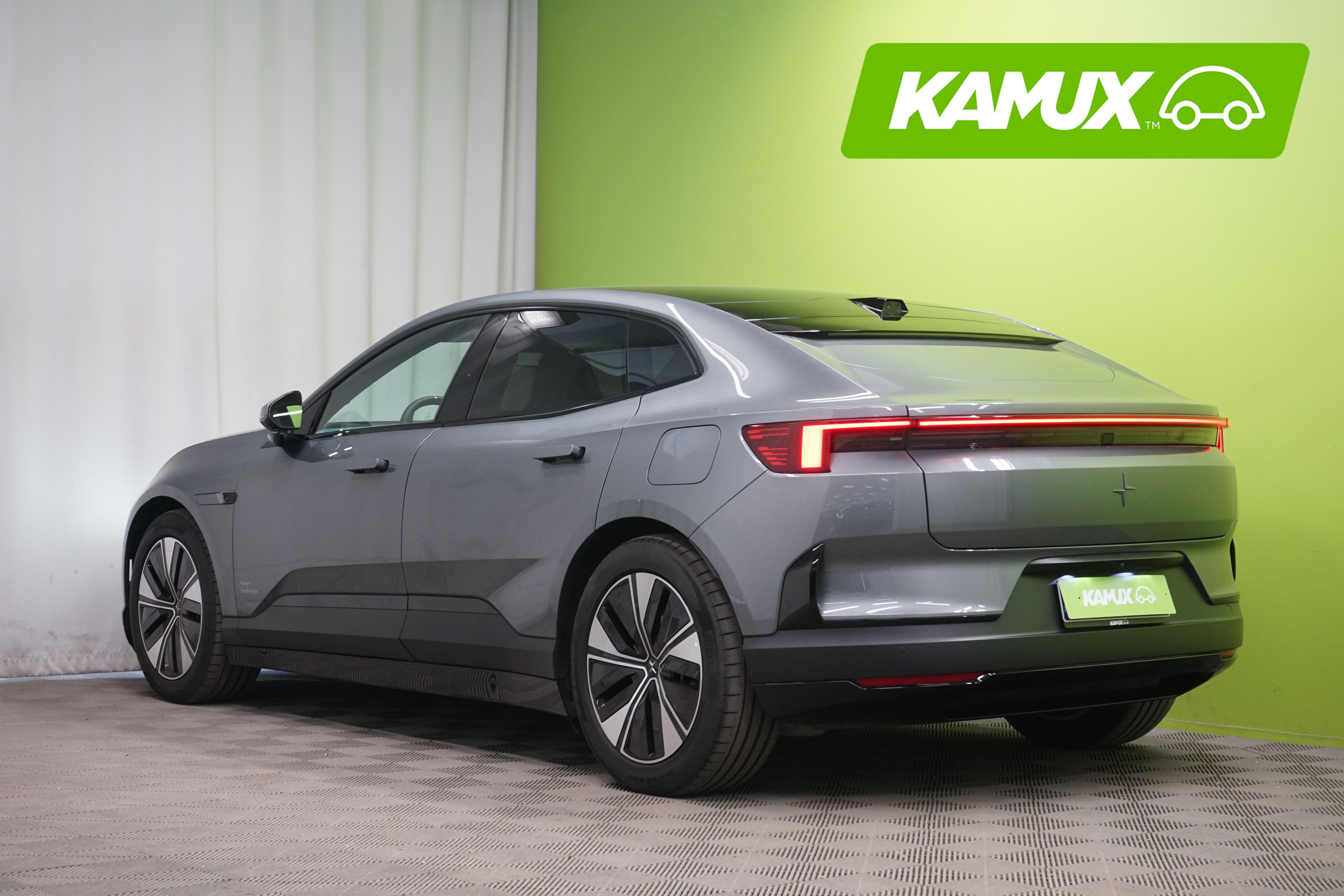 Polestar 4 Long Range Dual Motor Elektro 2025, kuva 4/23
