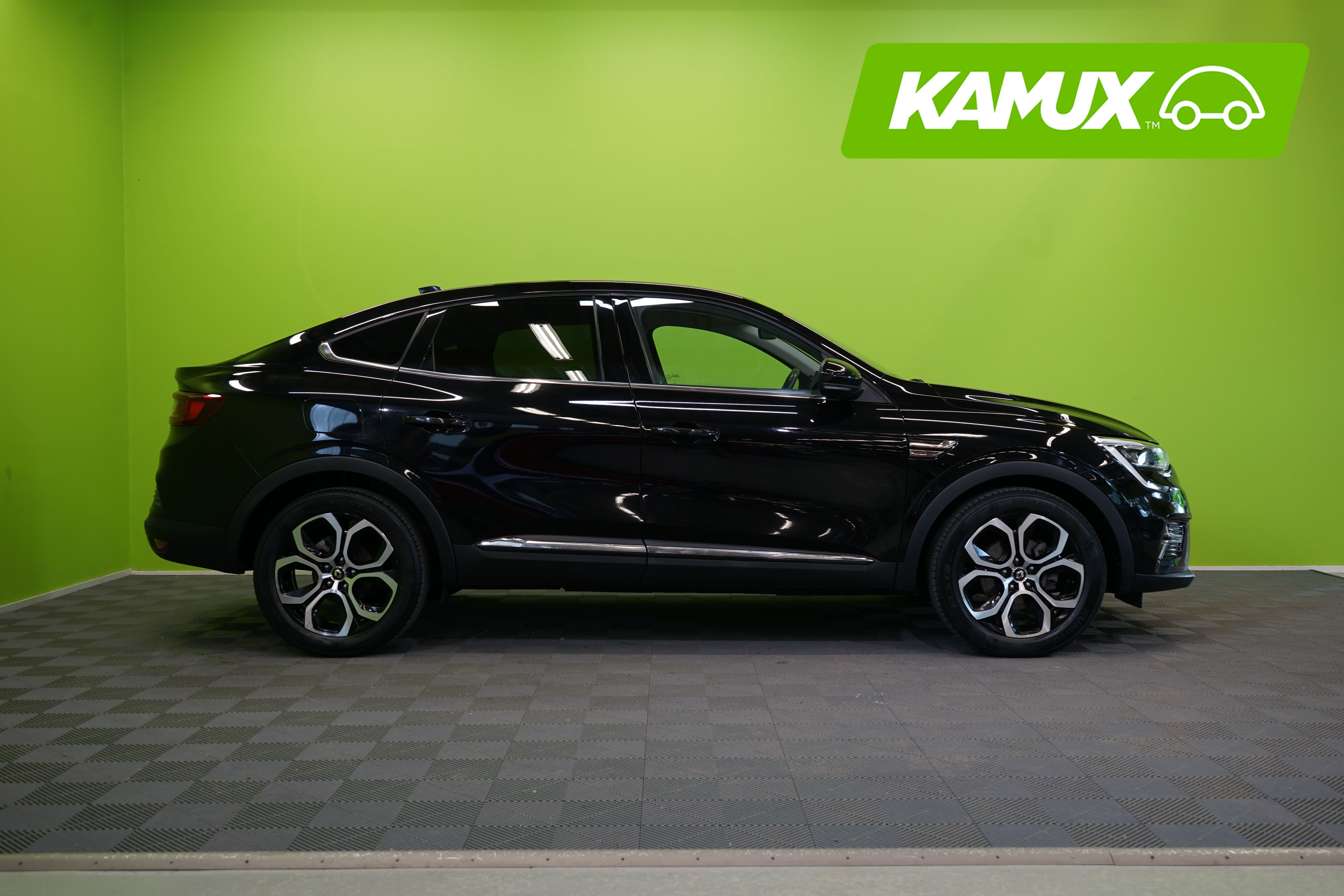 Renault Arkana E-TECH 145 Hybrid Intens 2021, photo 2/23