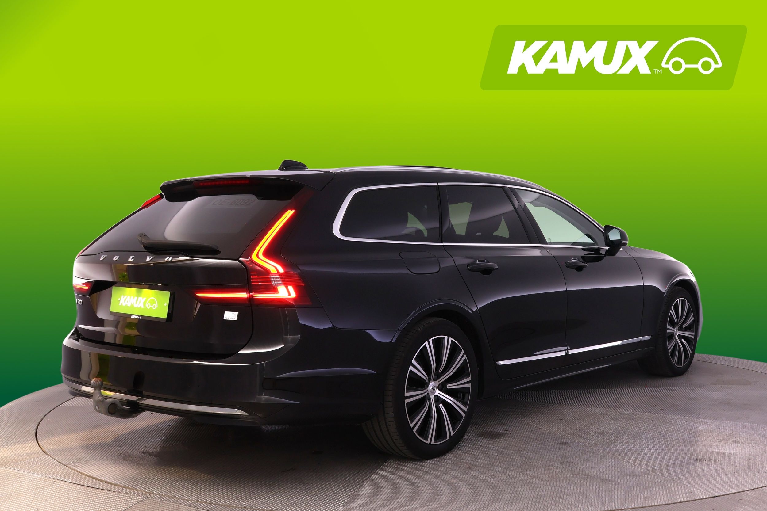 Volvo V90 2023, kuva 3/39