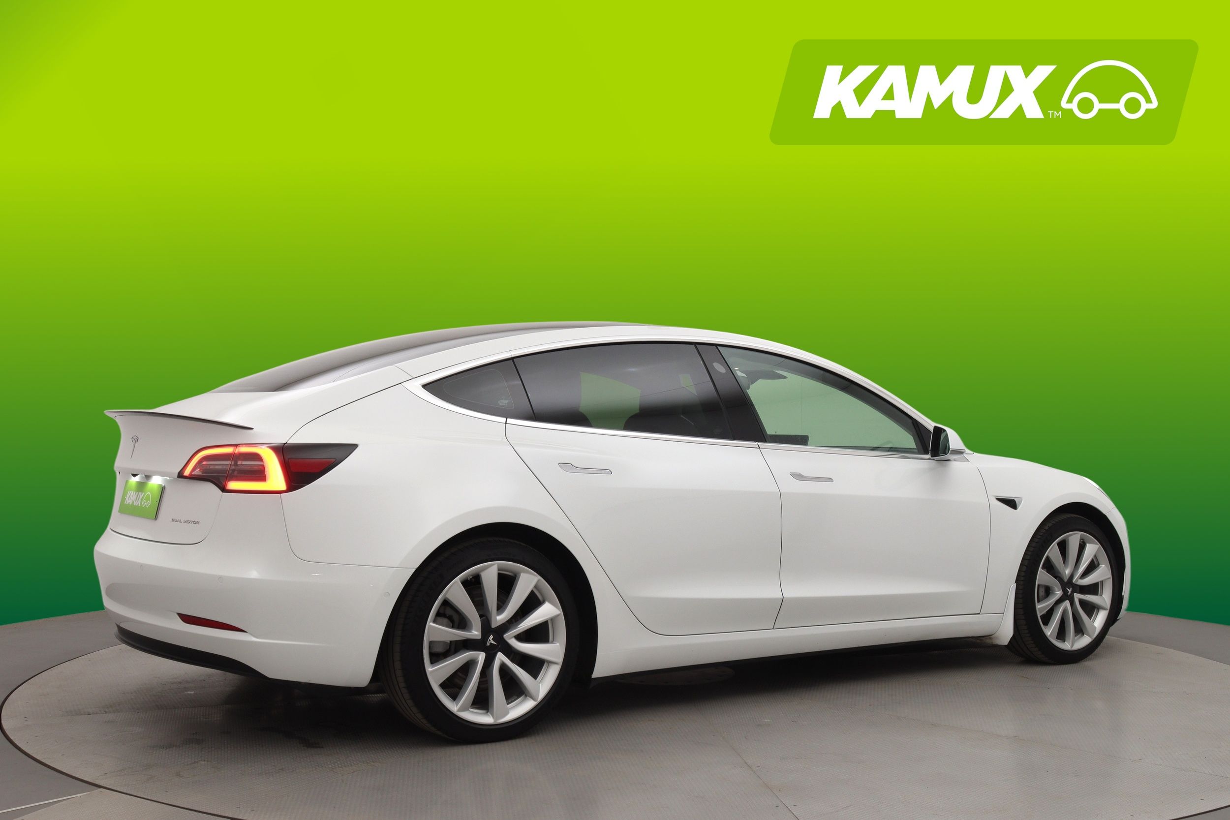 Tesla Model 3 Long-Range Dual Motor AWD 2019, kuva 2/14