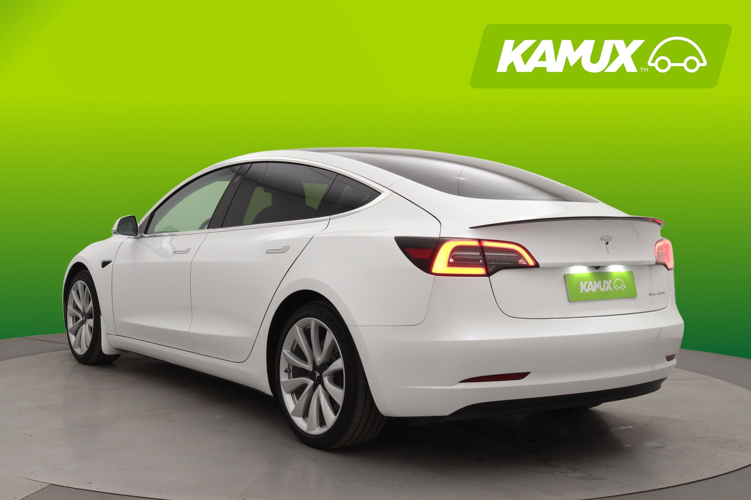 Tesla Model 3 Long-Range Dual Motor AWD 2019, kuva 4/14