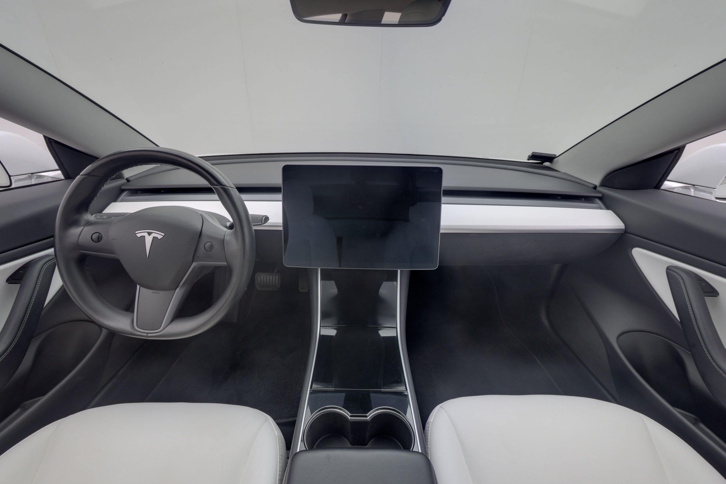 Tesla Model 3 Long-Range Dual Motor AWD 2019, kuva 7/14