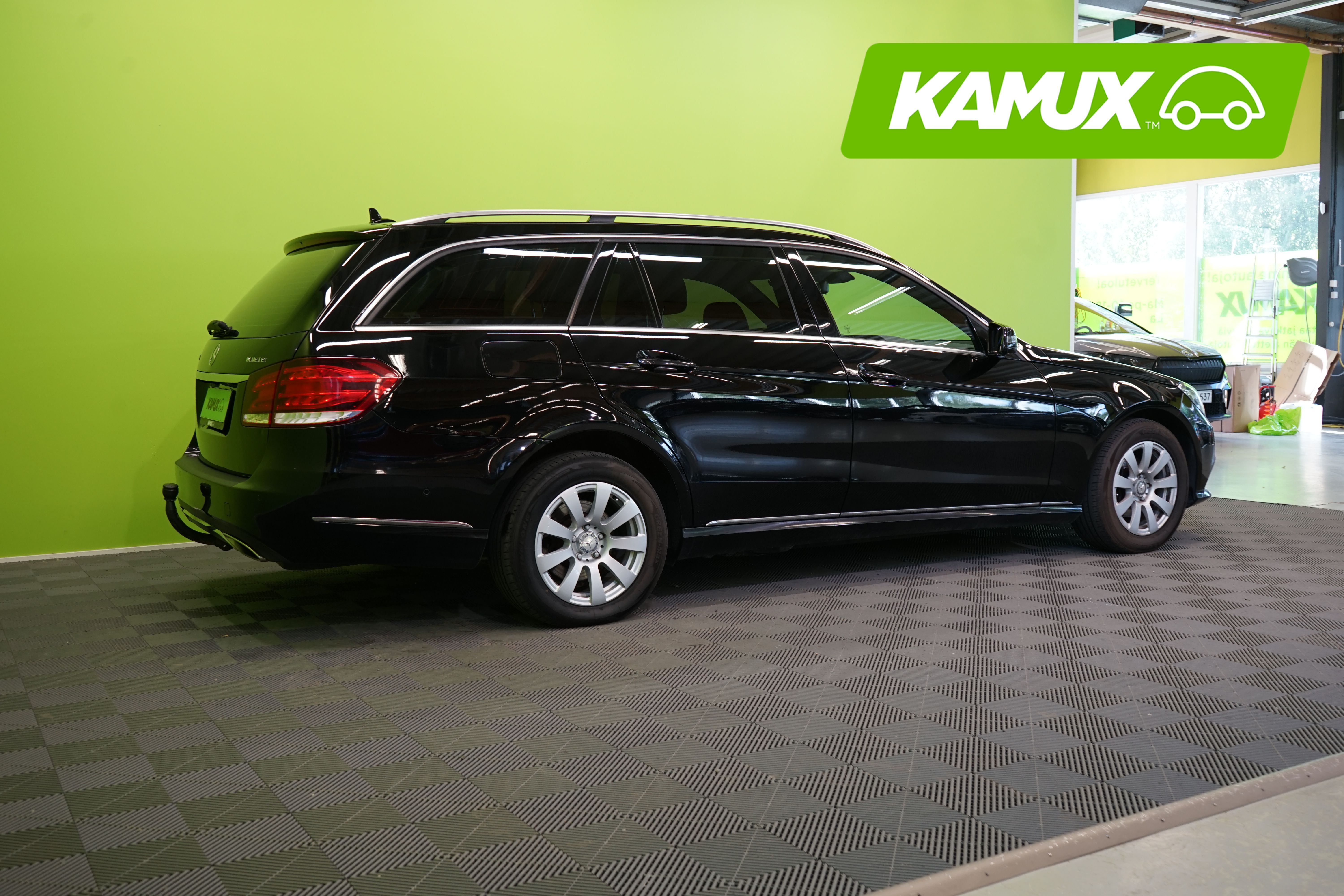 Mercedes-Benz E 200 BlueTec T A Business 2016, kuva 3/21