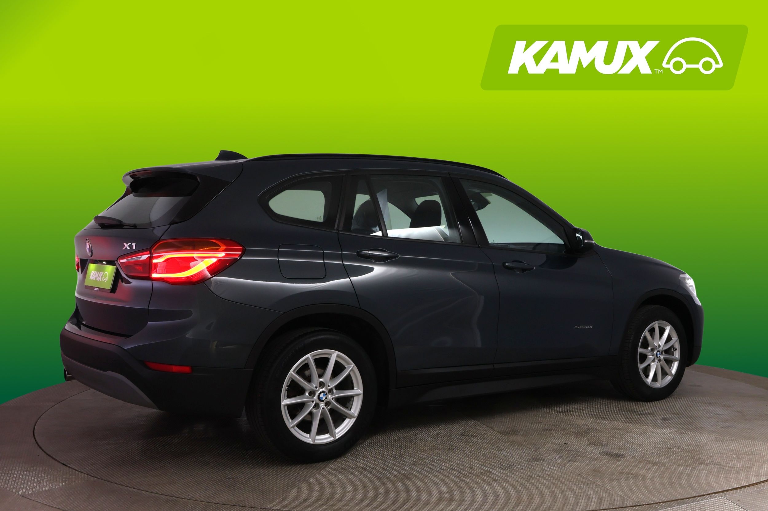 BMW X1 F48 sDrive18i A Business 2016, photo 2/21