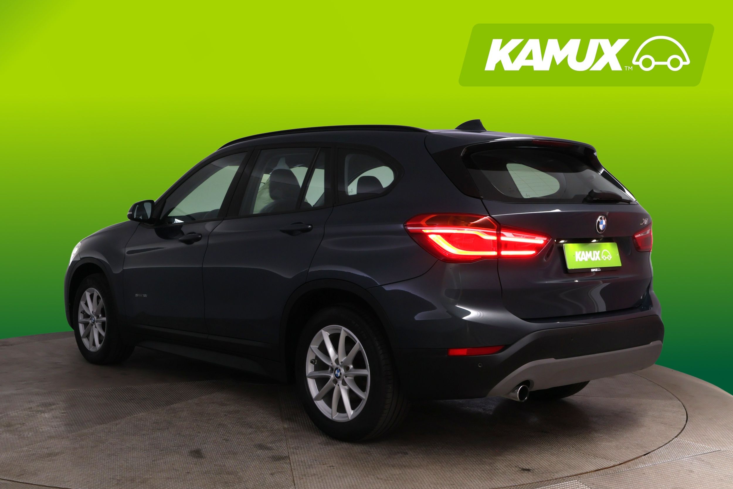 BMW X1 F48 sDrive18i A Business 2016, photo 4/21