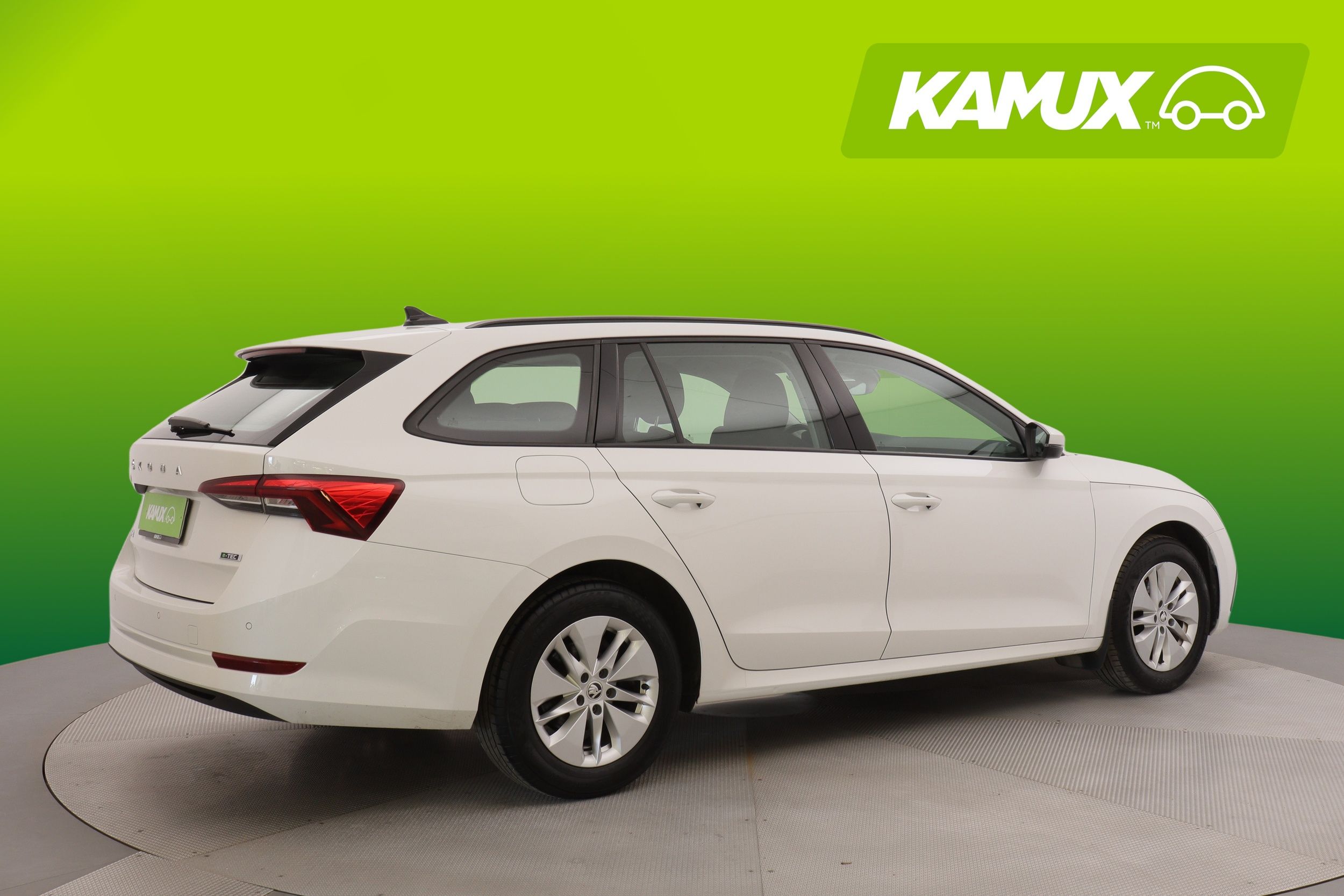 Skoda Octavia 2022, kuva 2/16