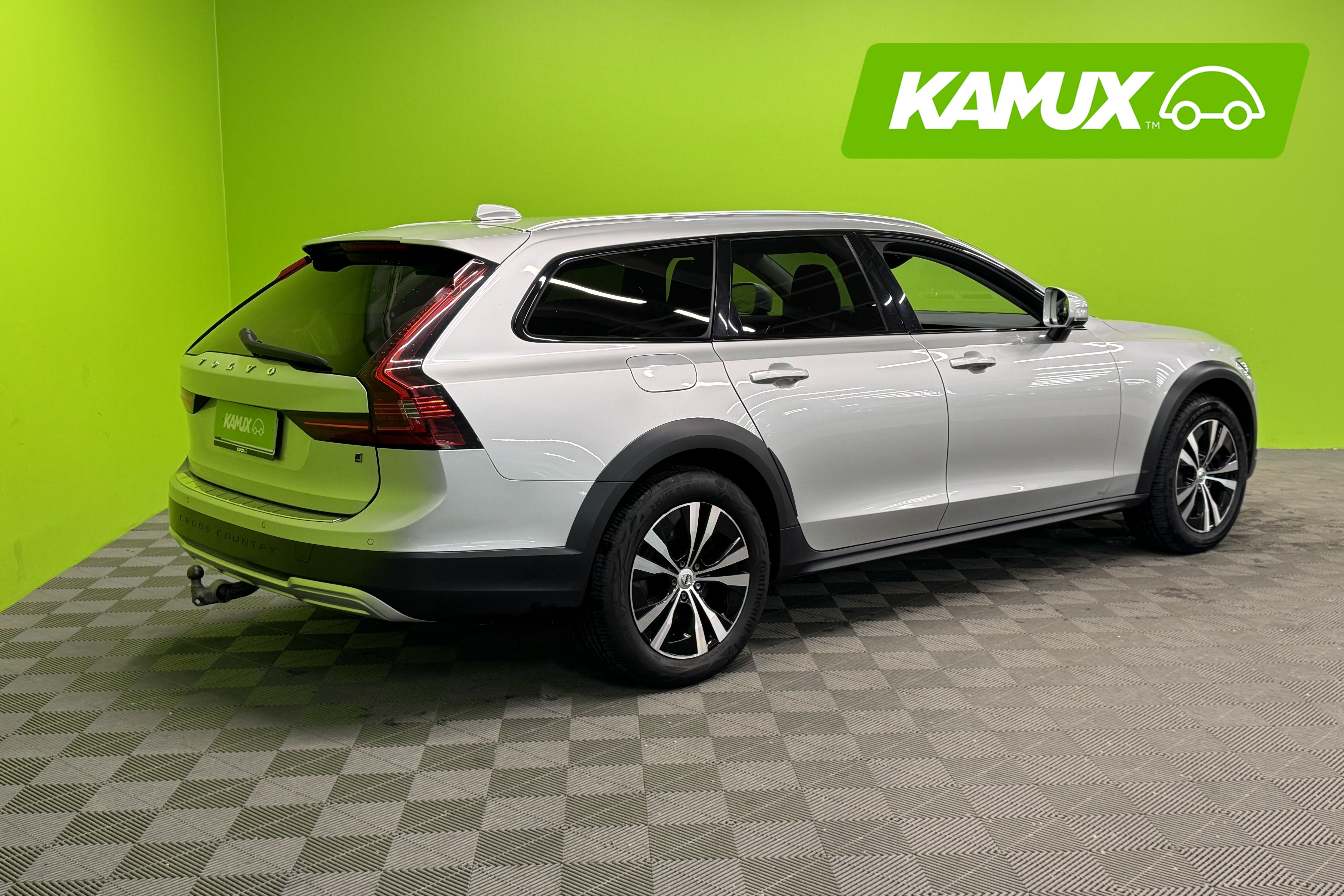 Volvo V90 Cross Country 2021, kuva 3/40