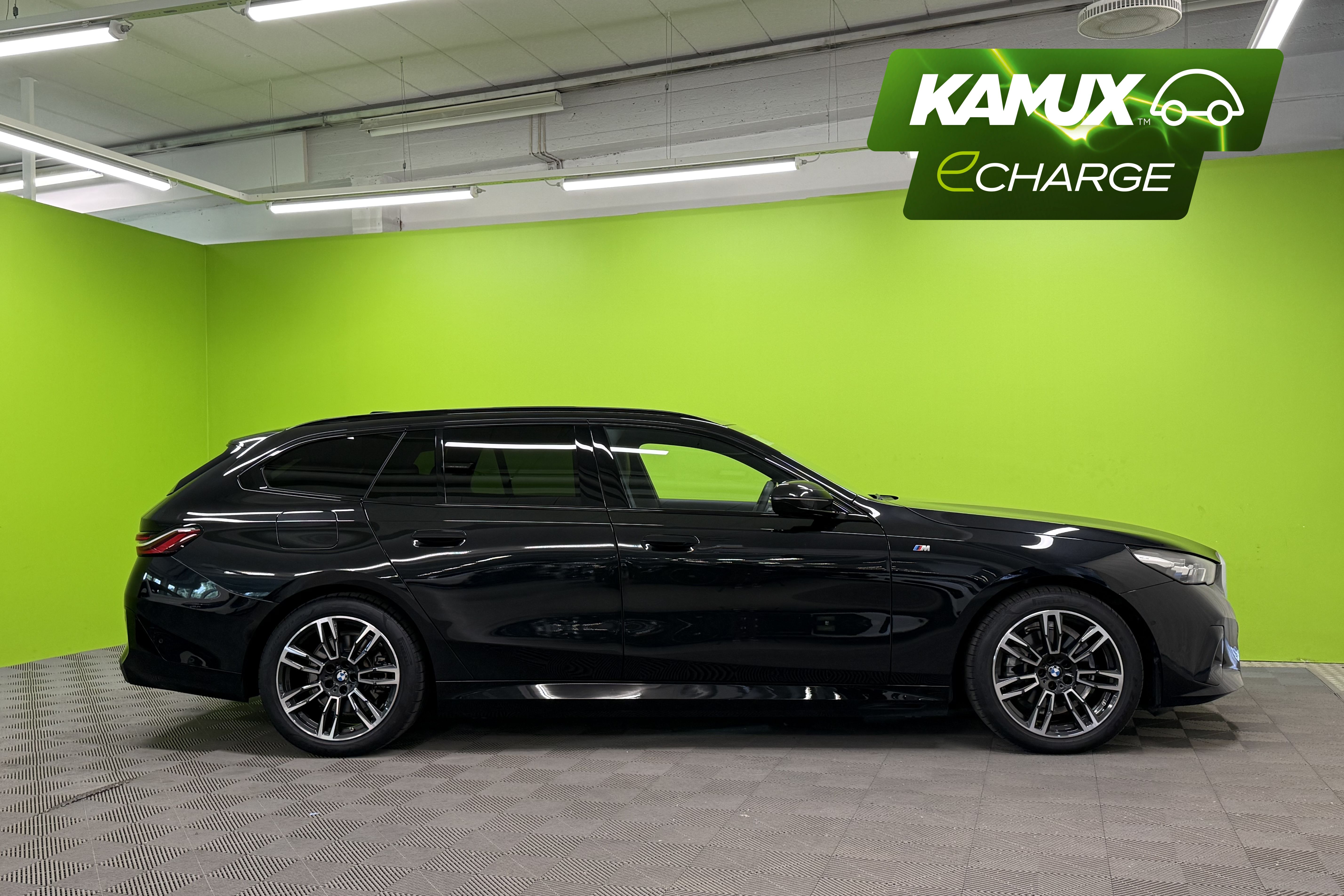 BMW 530 2025, kuva 2/39