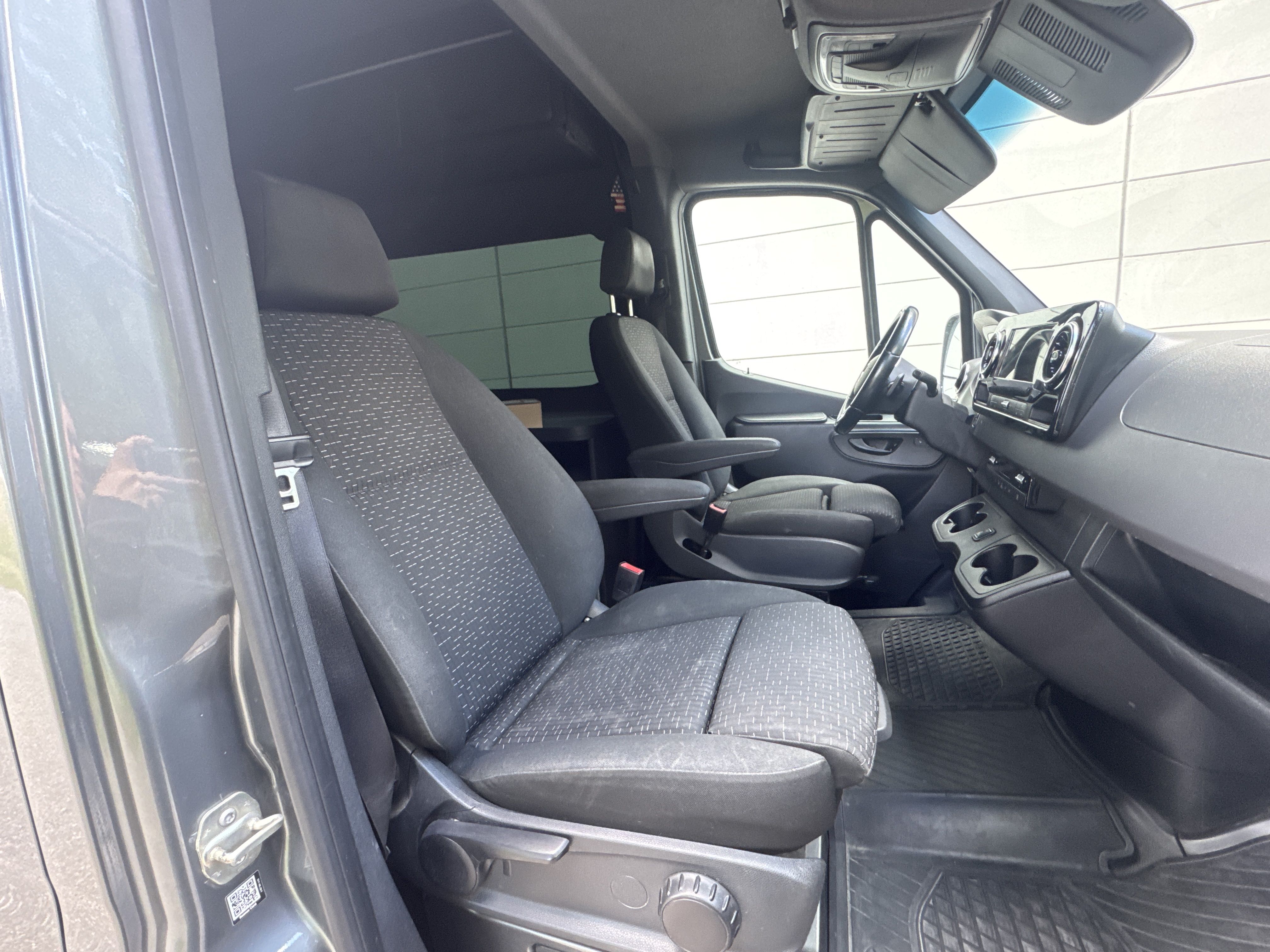 Mercedes-Benz Sprinter 2022, kuva 7/11