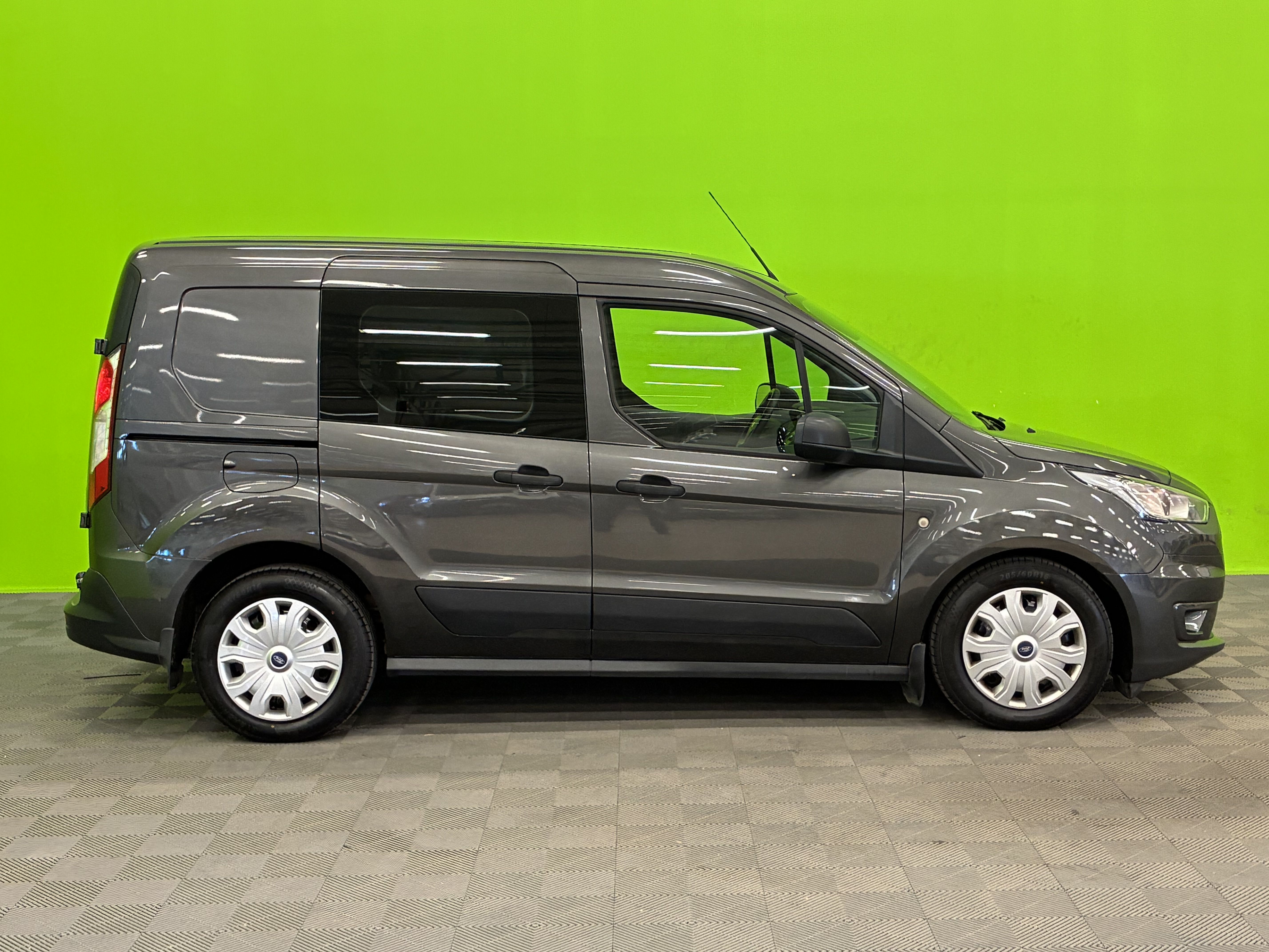 Ford Transit Connect 2019, kuva 3/15