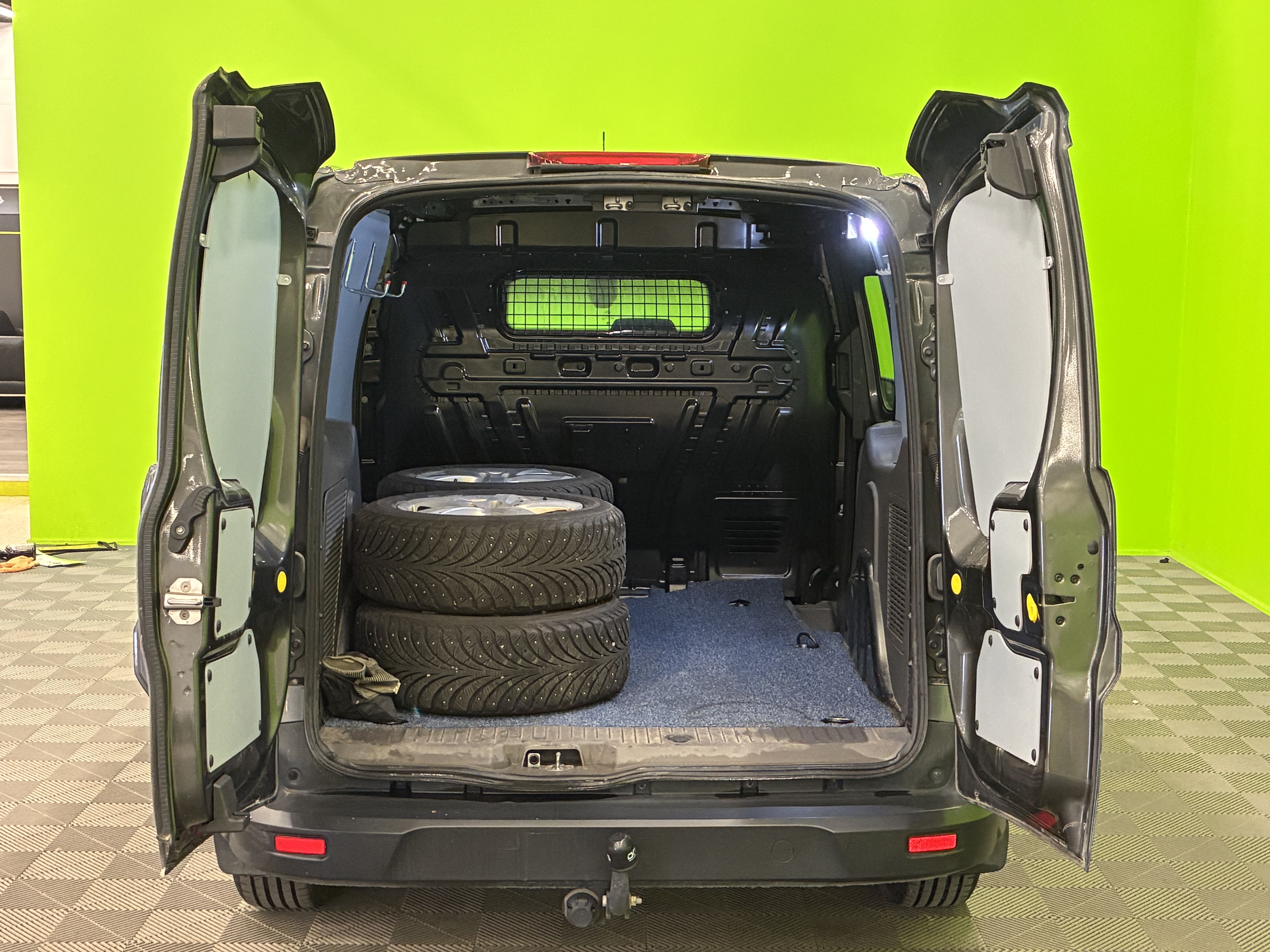 Ford Transit Connect 2019, kuva 7/15