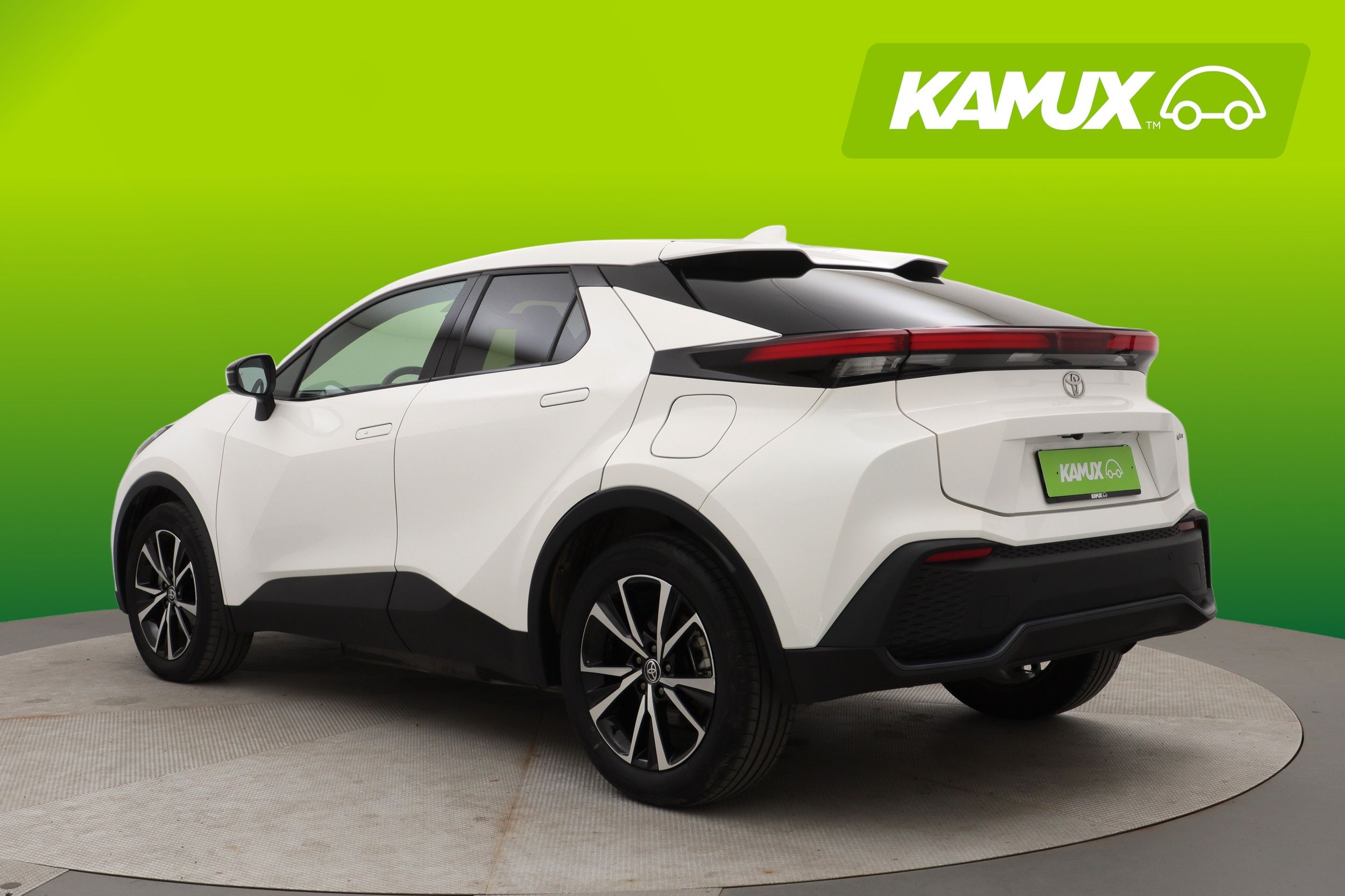 Toyota C-HR 2024, kuva 4/30