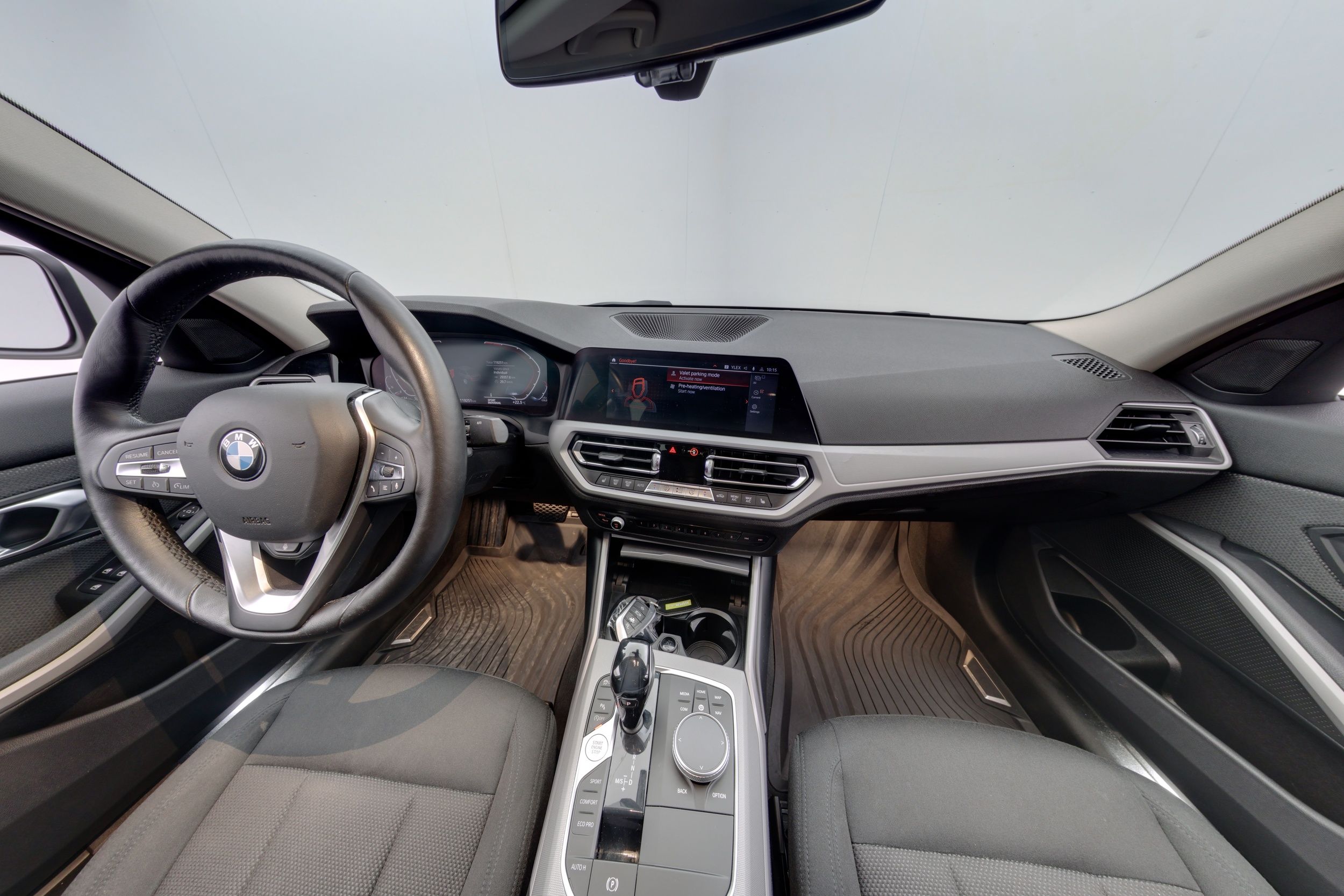 BMW 320 G20 Sedan 320i A Business 2021, photo 7/19