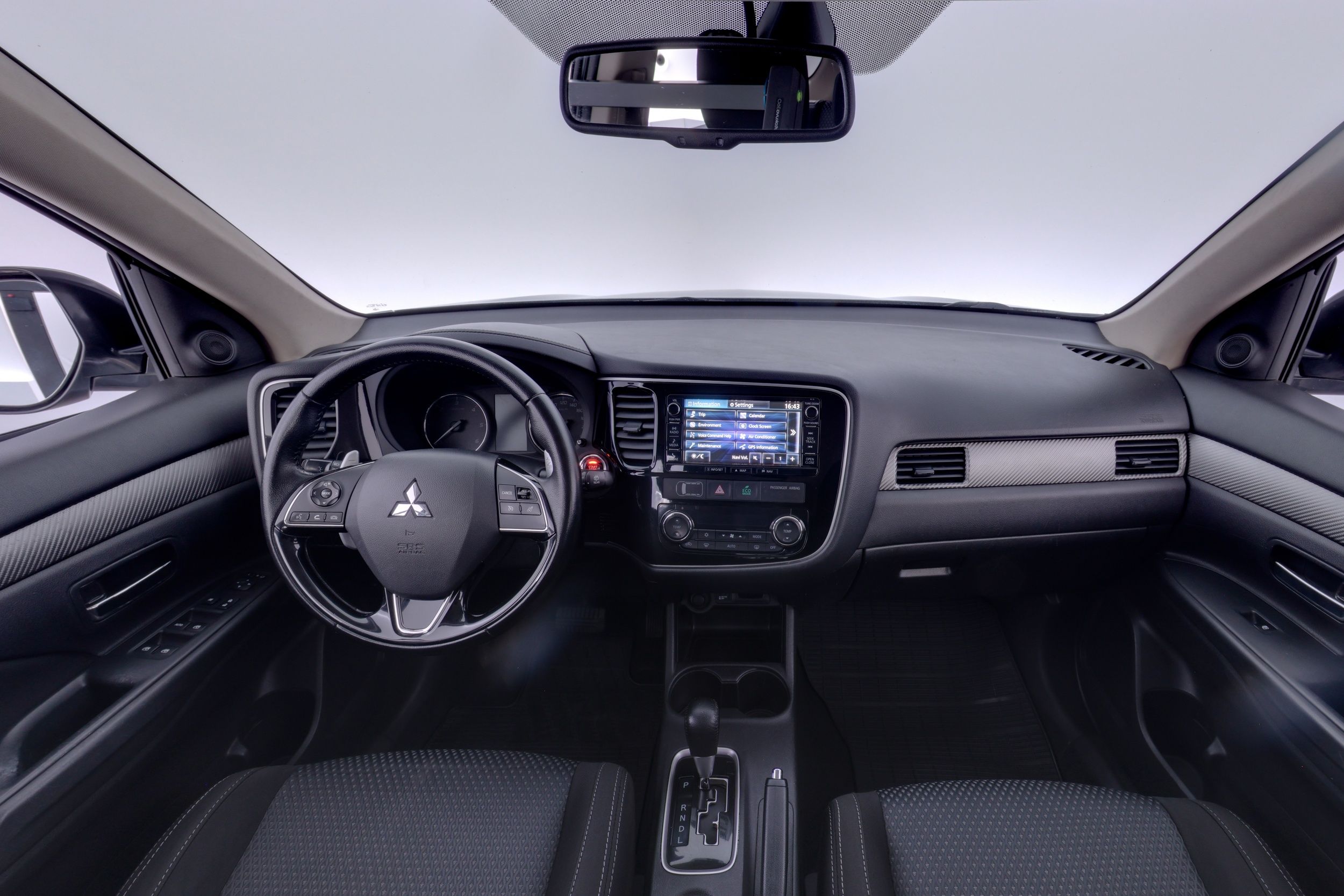 Mitsubishi Outlander 2017, photo 7/40