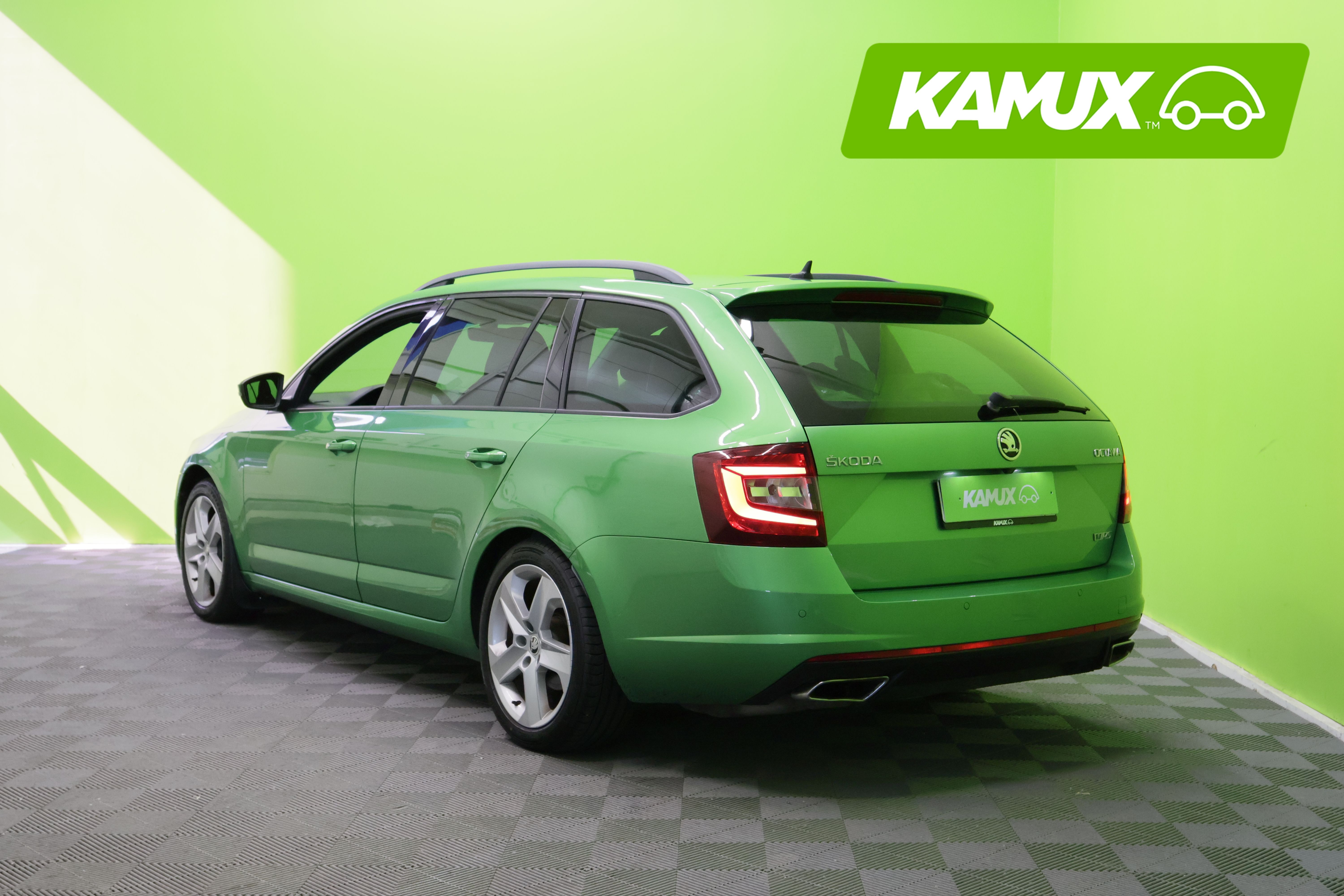 Skoda Octavia Combi 2,0 TDI 184 RS 2018, kuva 6/26