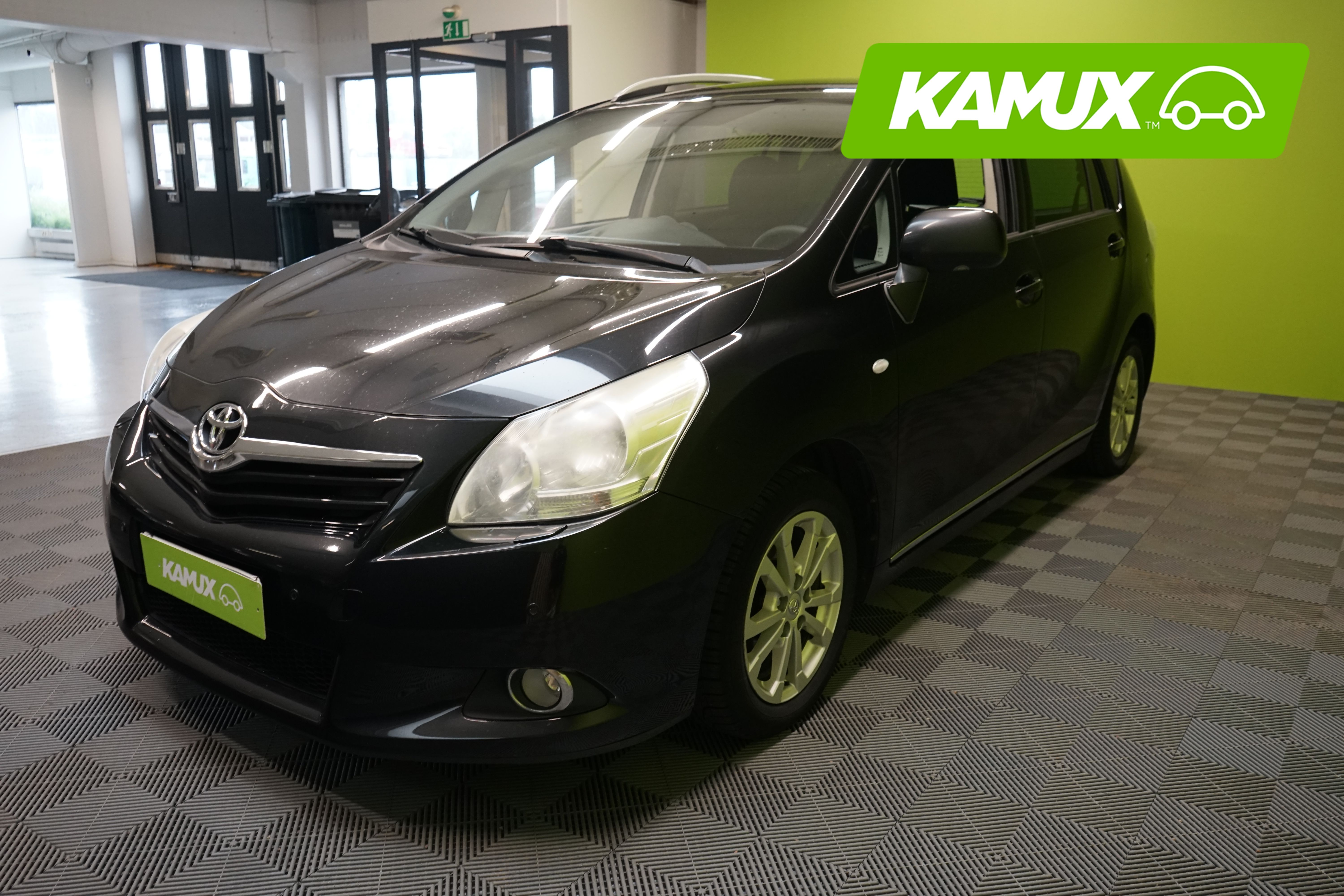 Toyota Verso 2012, kuva 5/21