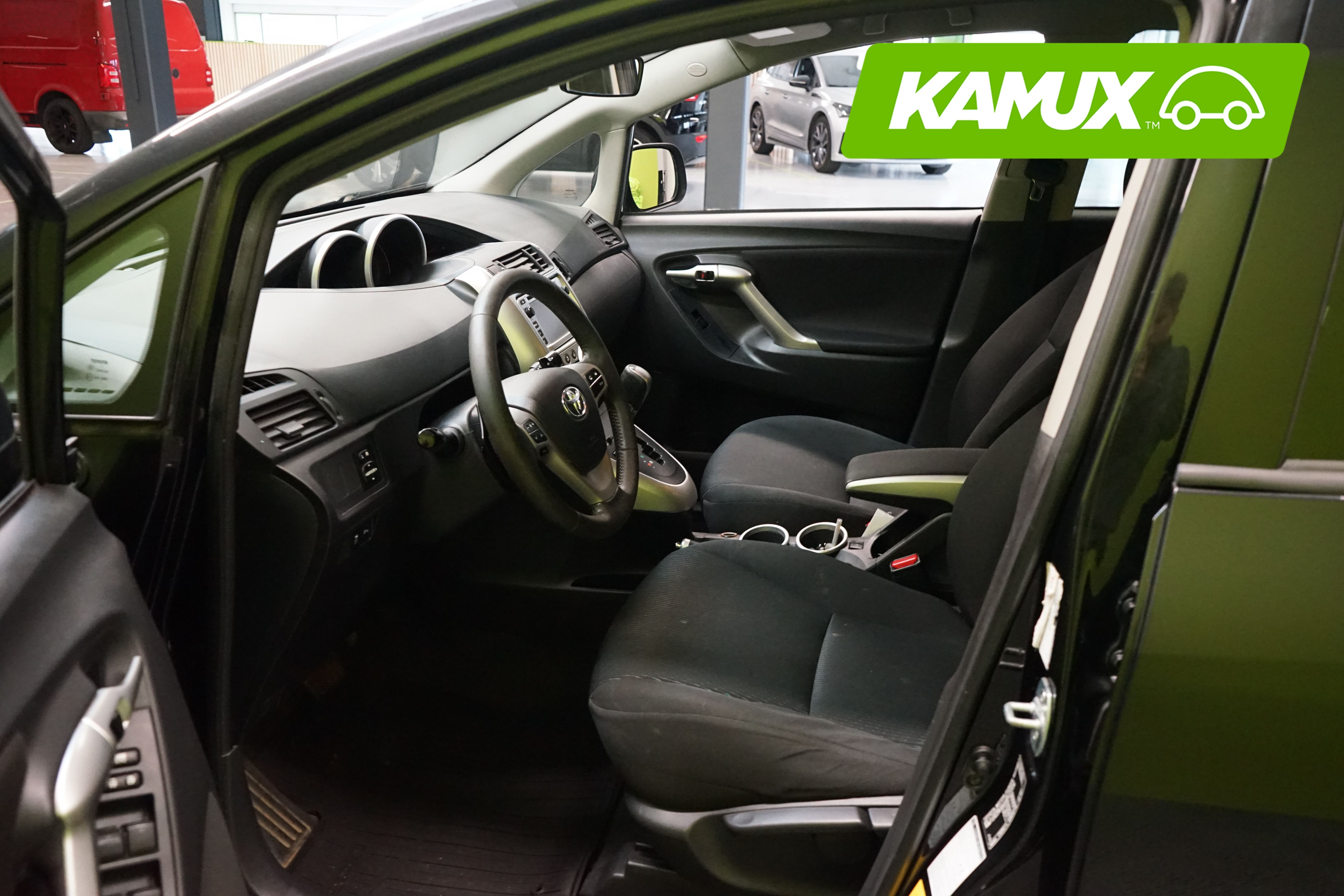 Toyota Verso 2012, kuva 6/21