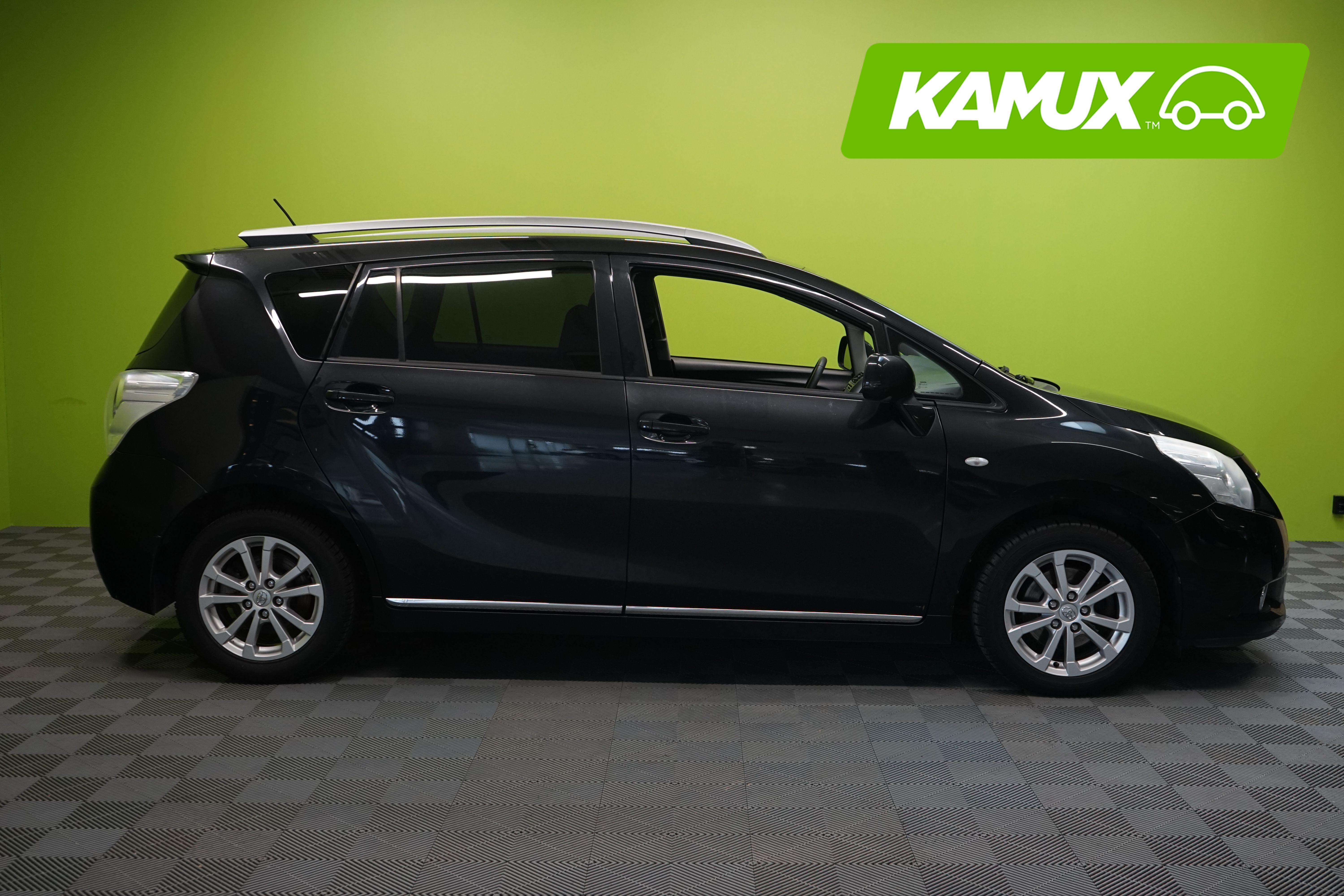 Toyota Verso 2012, kuva 2/21