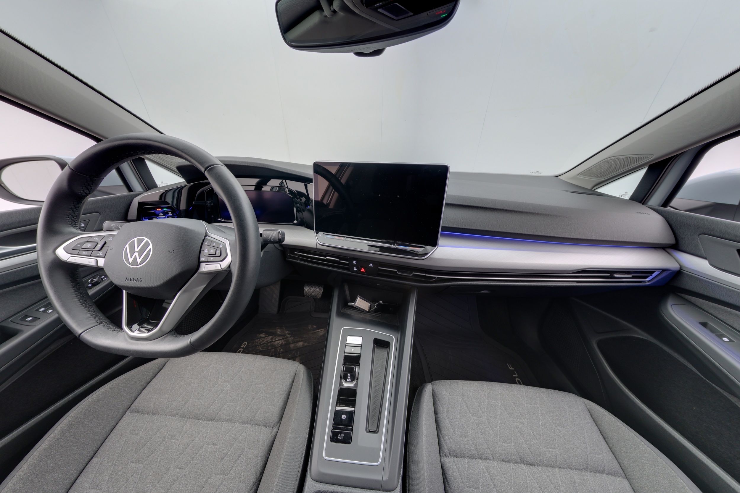 Volkswagen Golf 2025, kuva 7/18