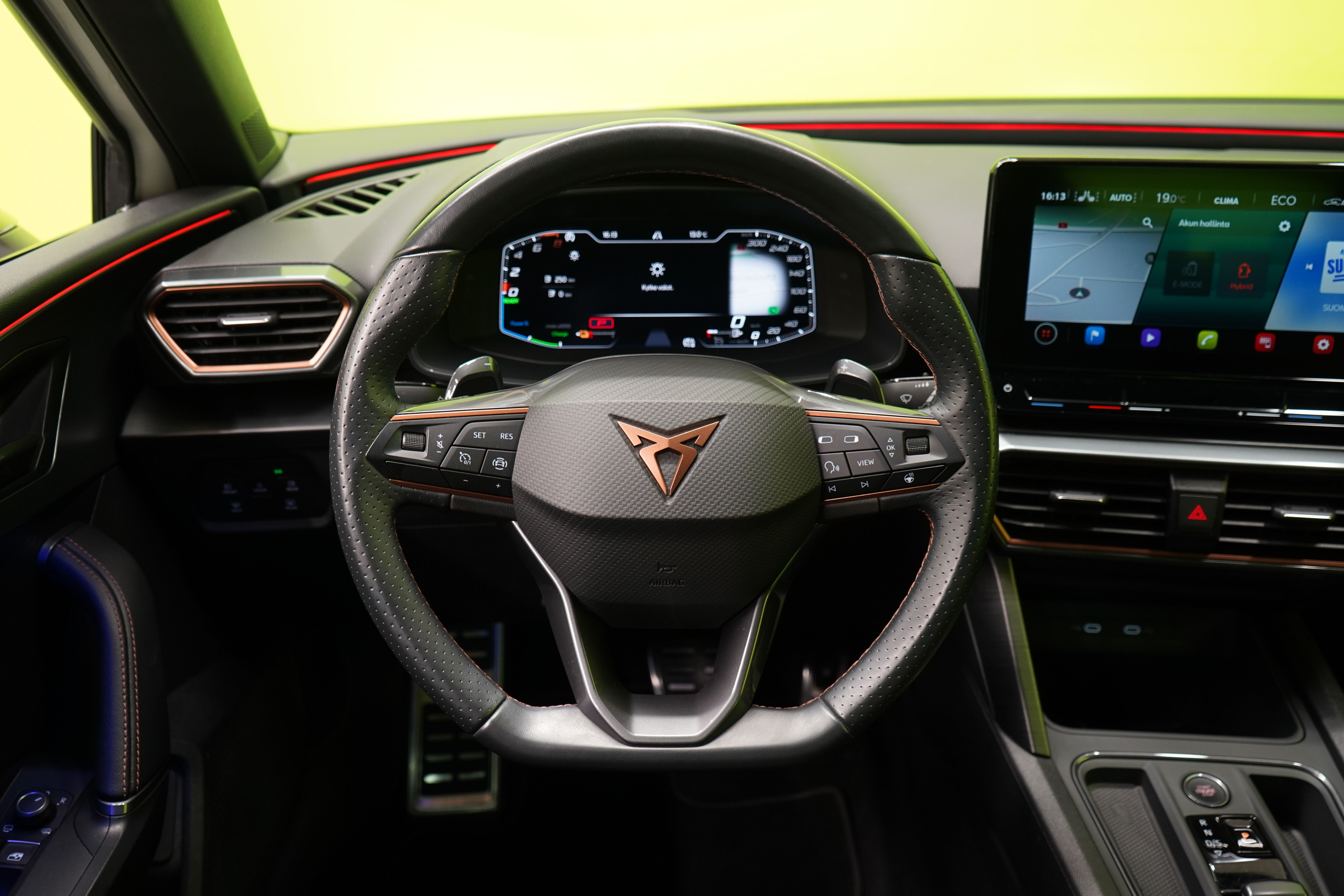 Cupra Leon Sportstourer 2022, kuva 7/24