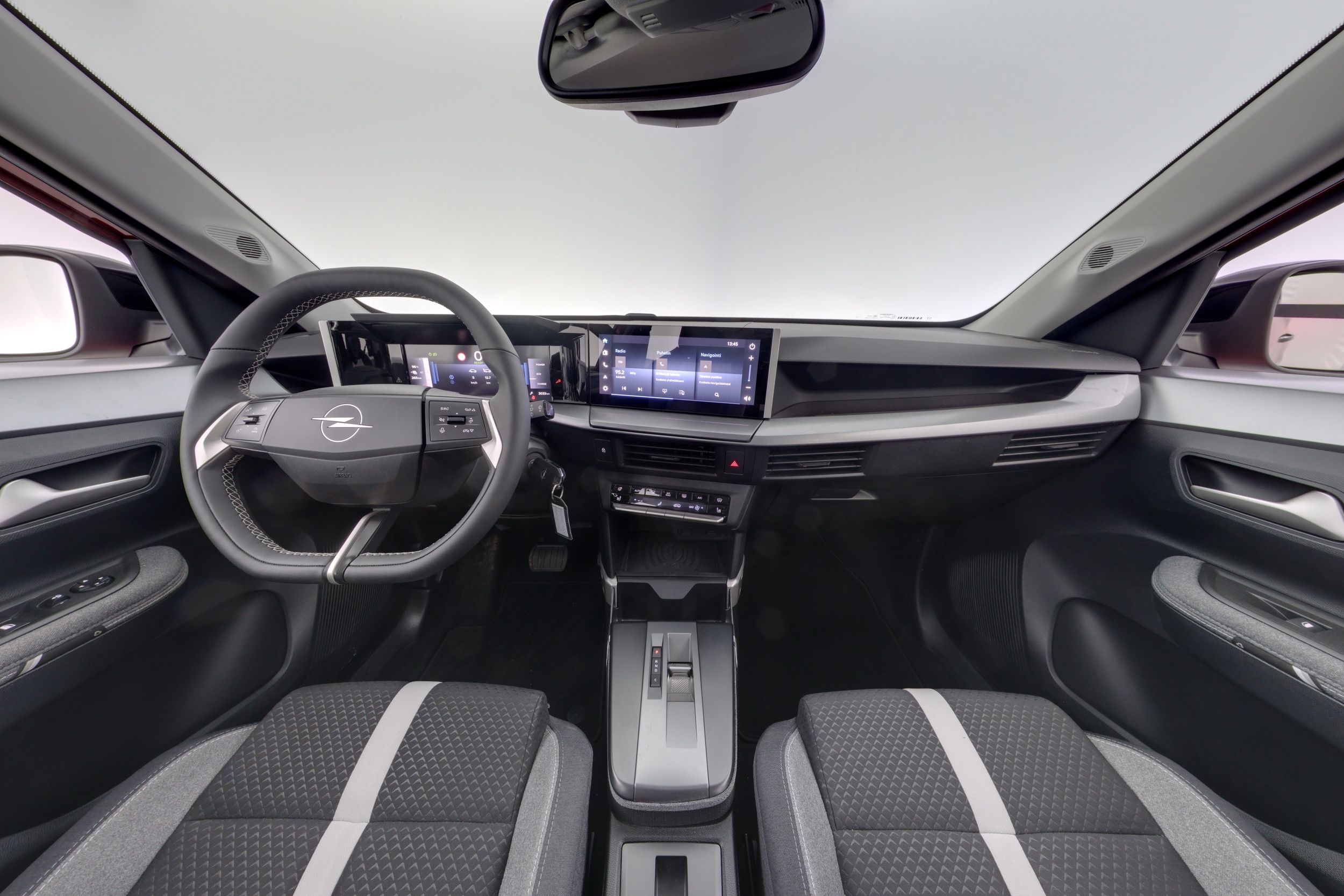 Opel Frontera e GS line 44kWh 2025, kuva 7/19