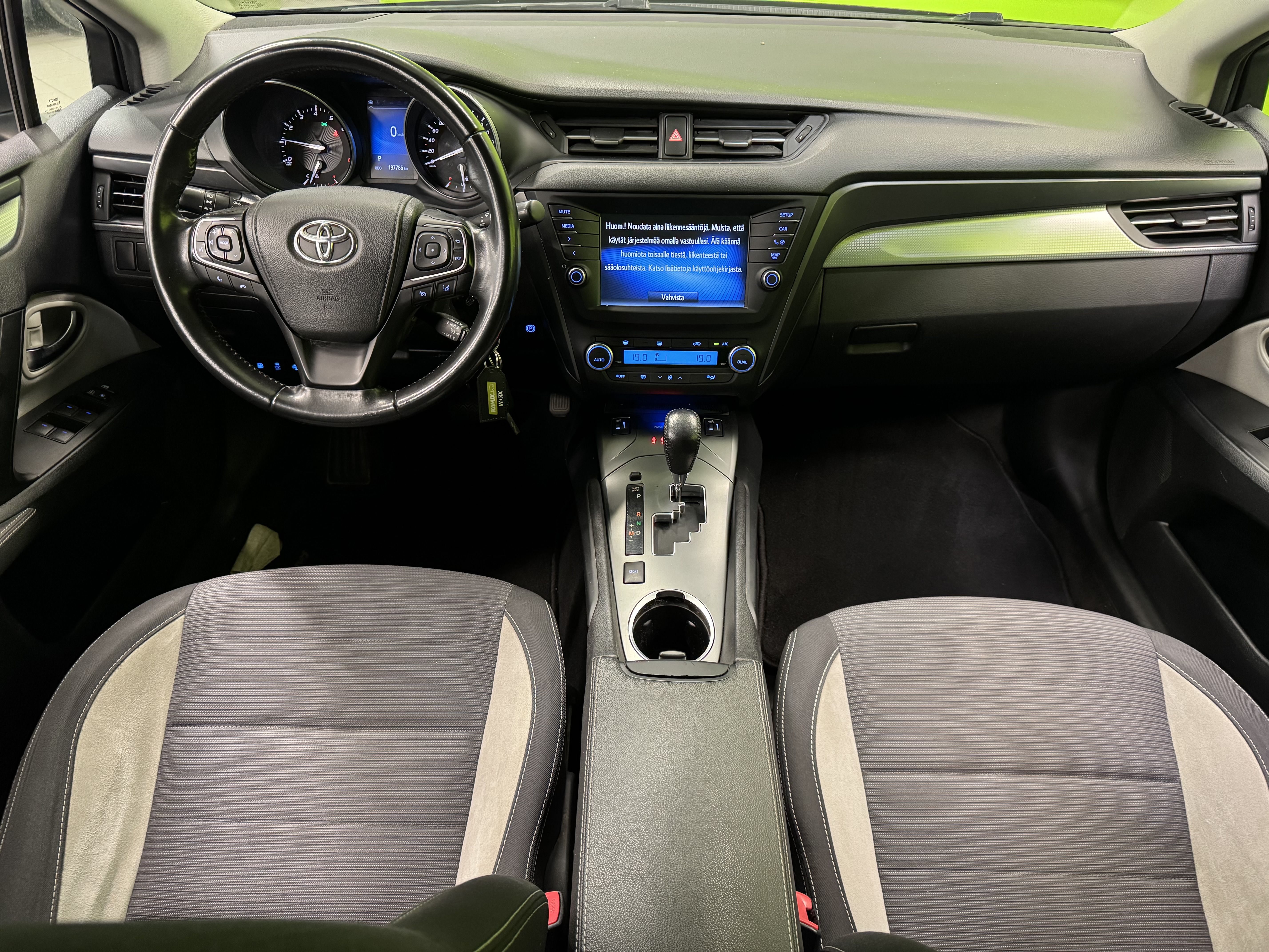 Toyota Avensis 2018, kuva 6/17