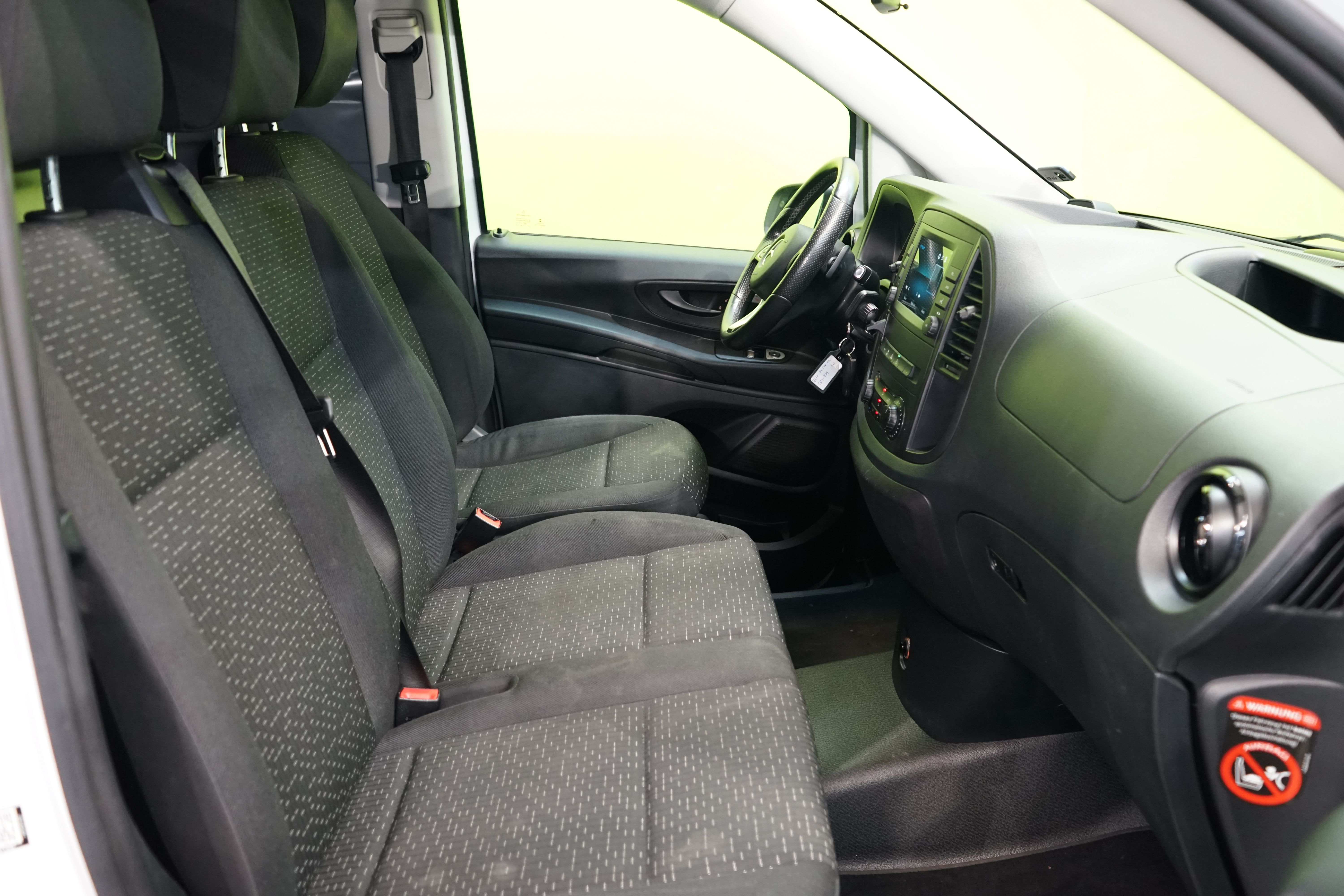 Mercedes-Benz Vito 2020, photo 7/32