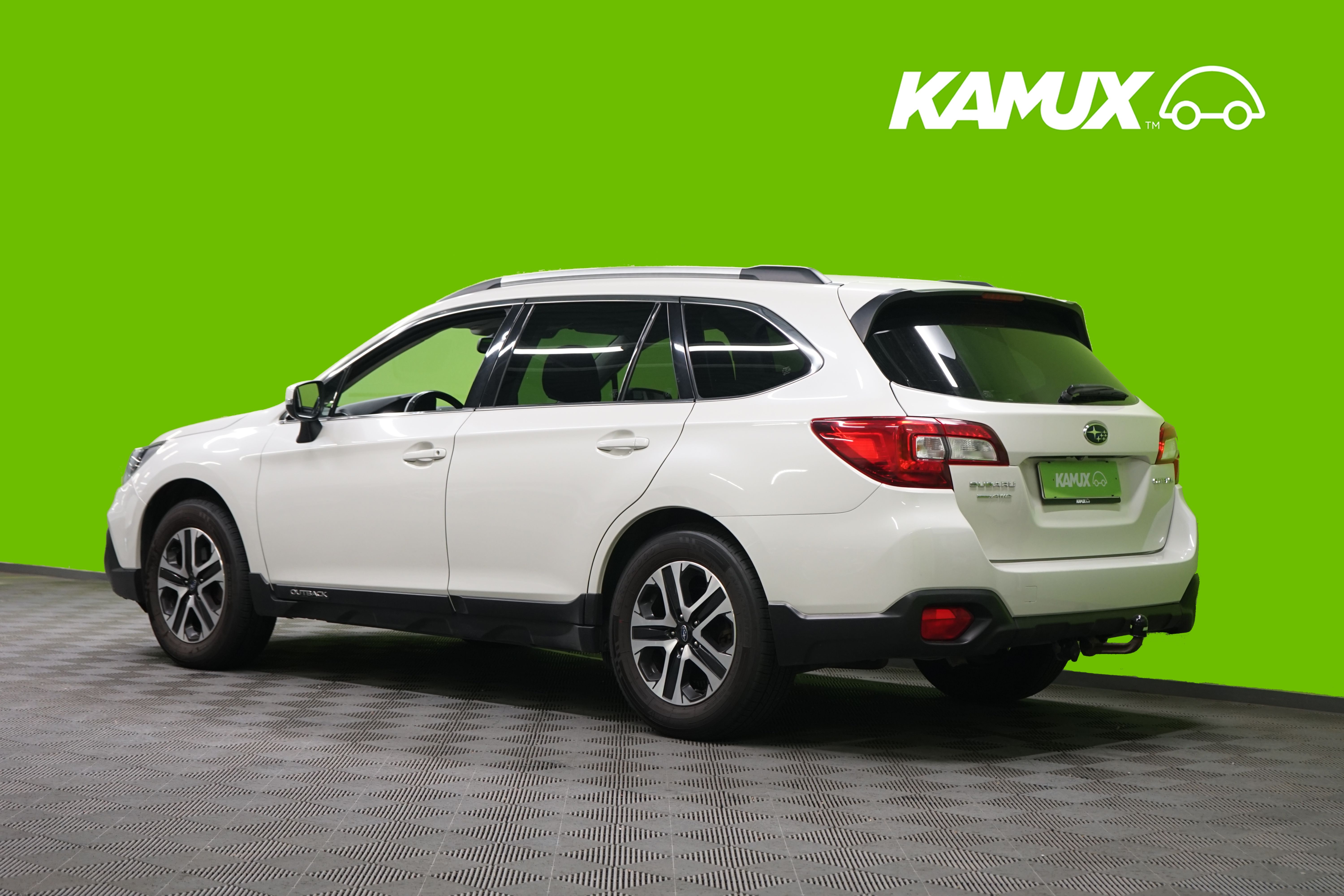 Subaru Outback 2,5i Active CVT Winter 2018, kuva 5/43