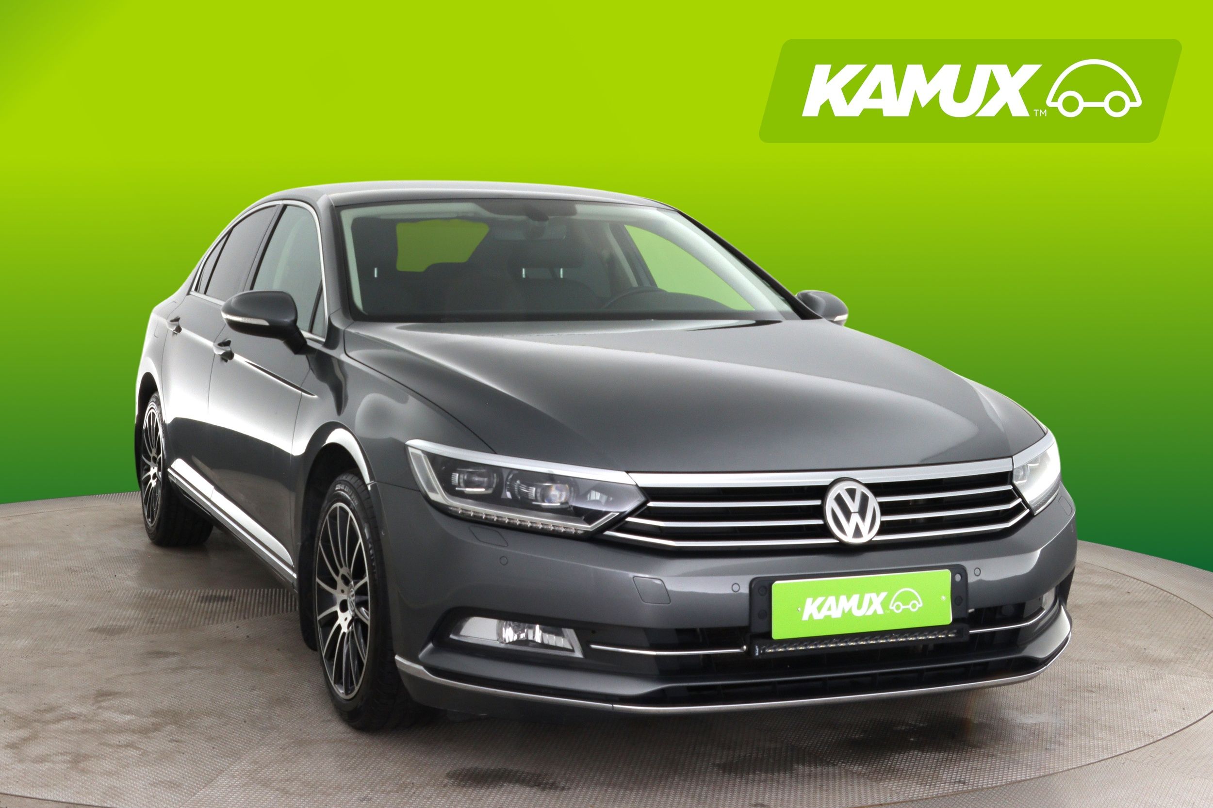 Volkswagen Passat 2016, photo 6/24