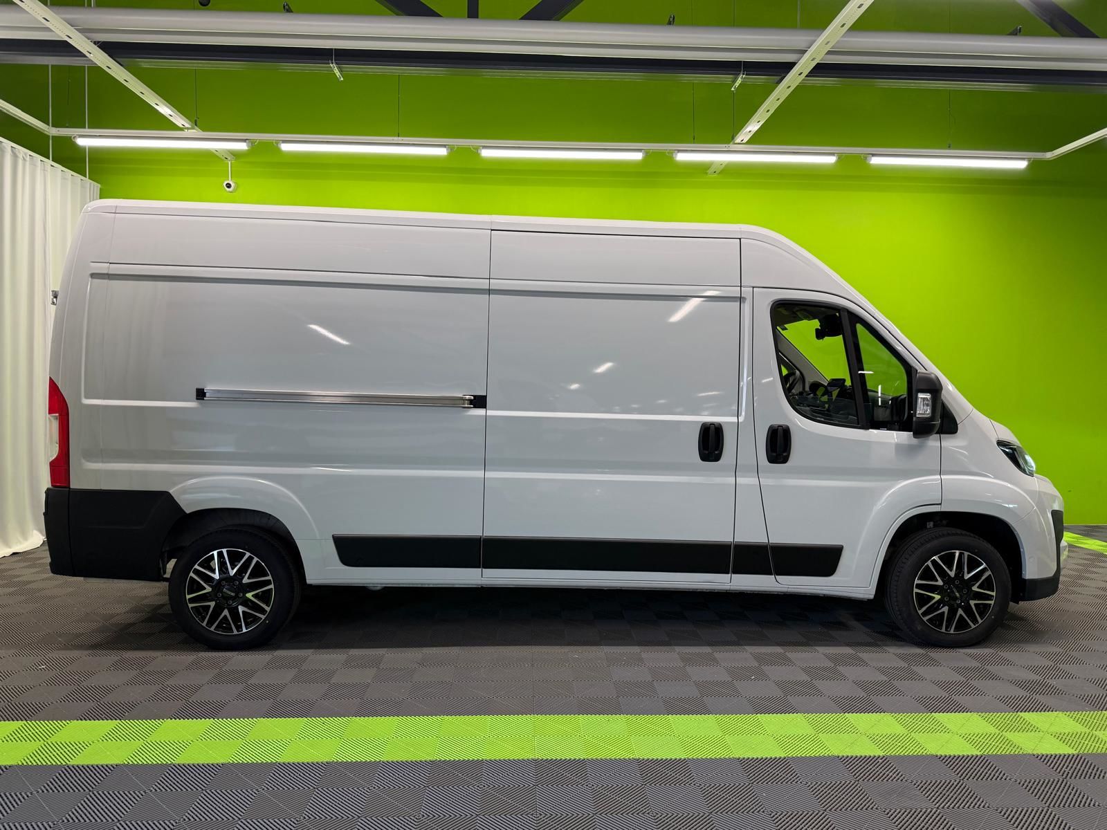 Opel Movano 2024, kuva 2/27