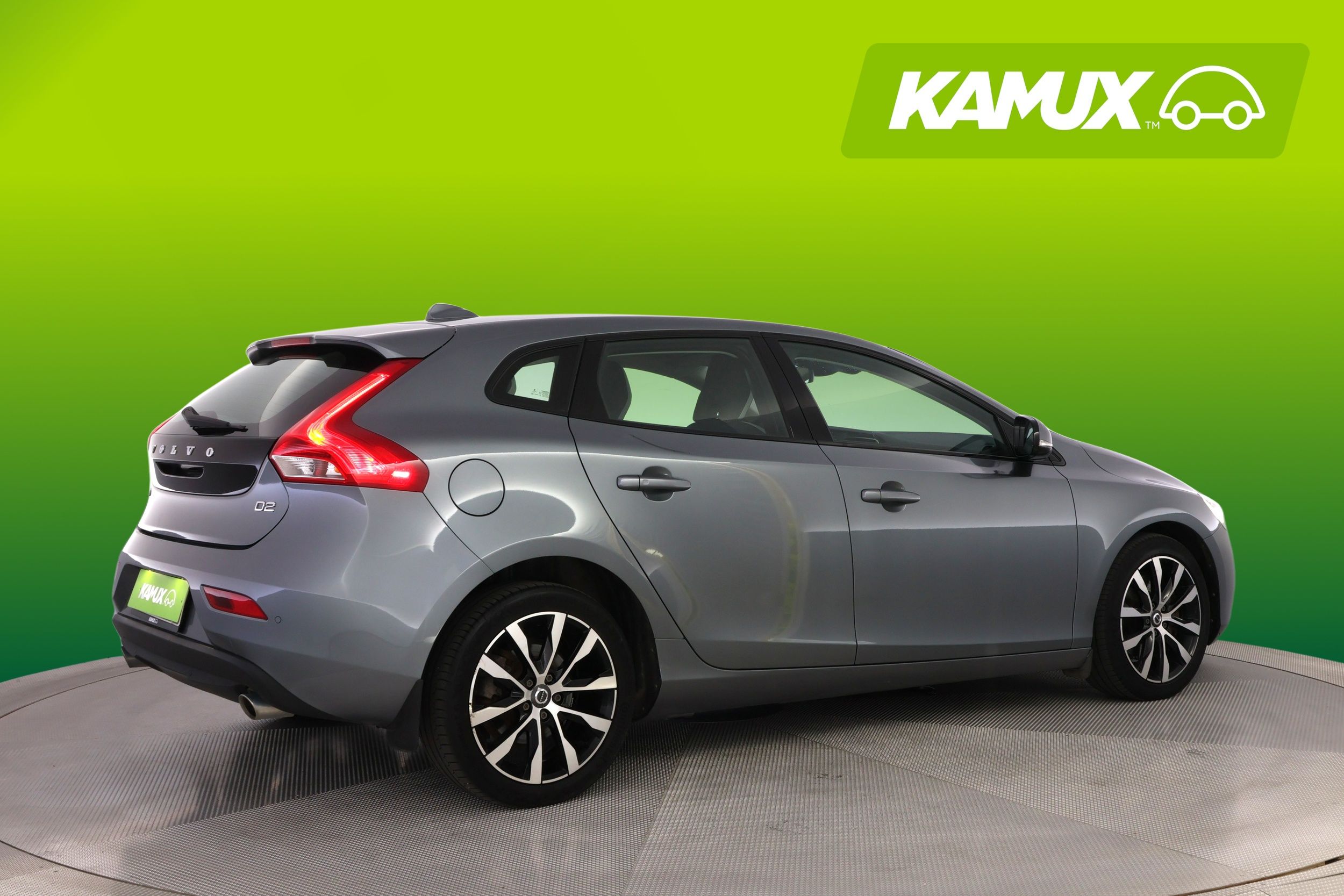 Volvo V40 2019, kuva 2/20