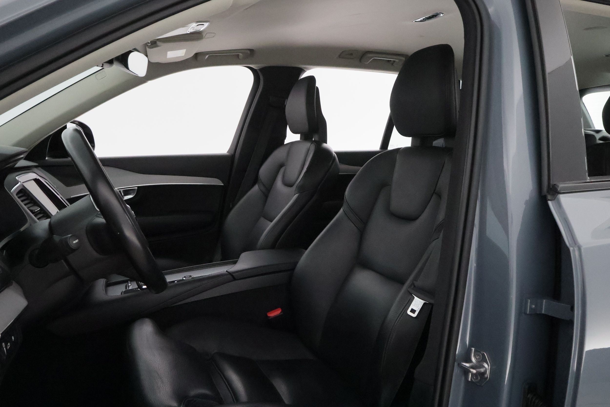 Volvo XC90 11.6 kWh, T8 AWD R-Design aut 2021, kuva 7/30