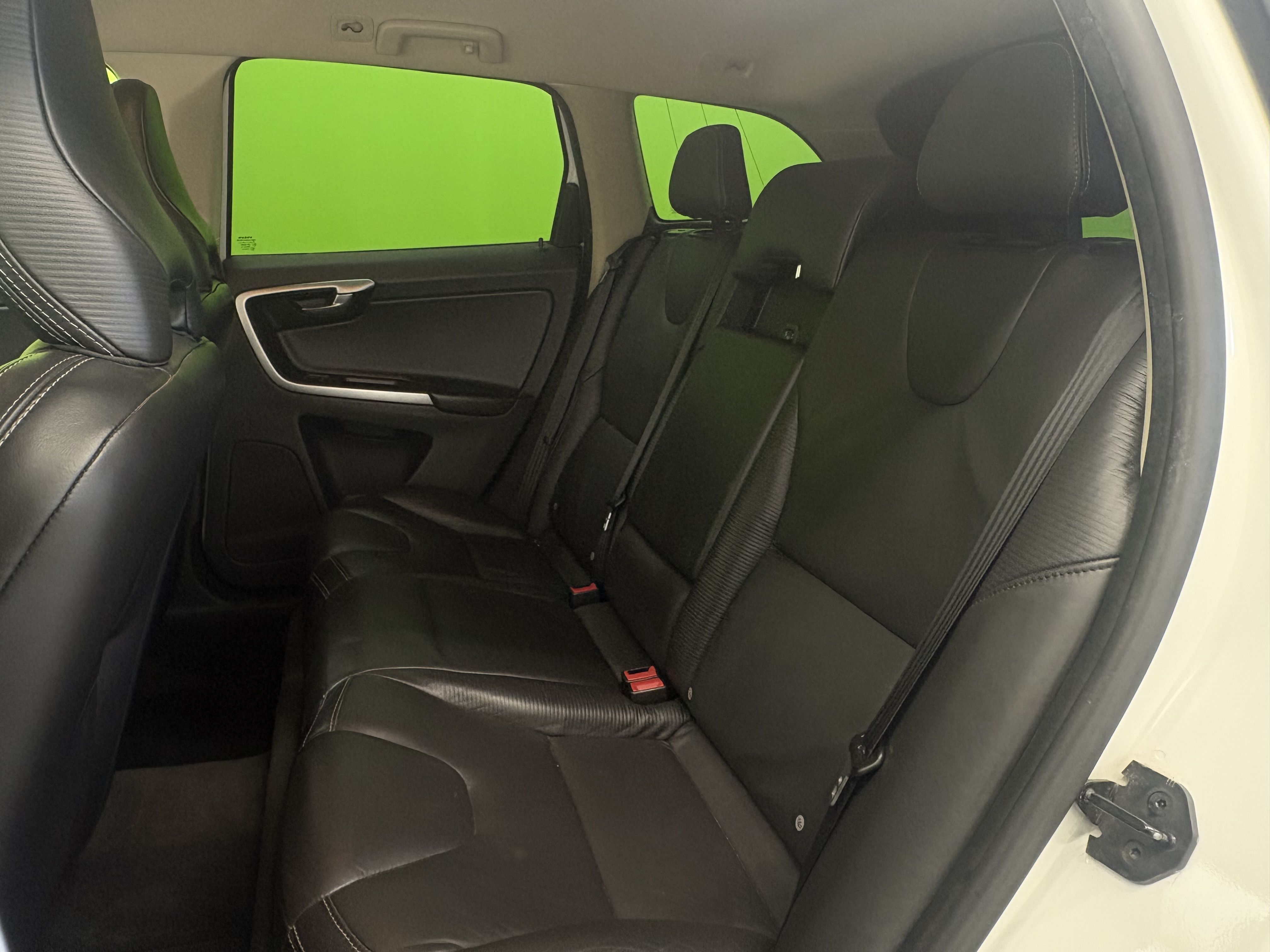Volvo XC60 D3 DRIVe R-Design Business 2011, kuva 7/20