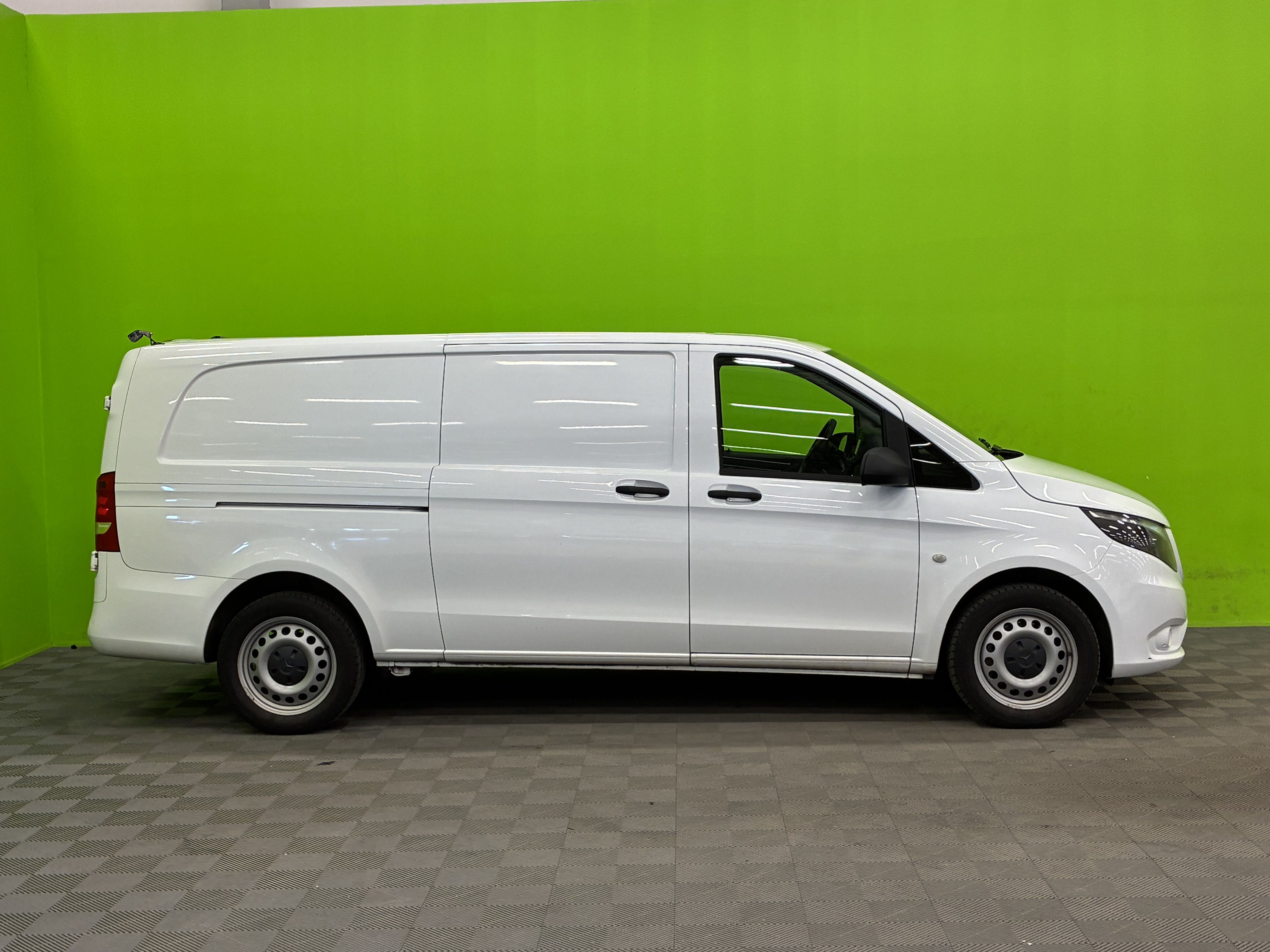Mercedes-Benz Vito 114CDI 4x4 pitkä A3 A 2023, kuva 3/18