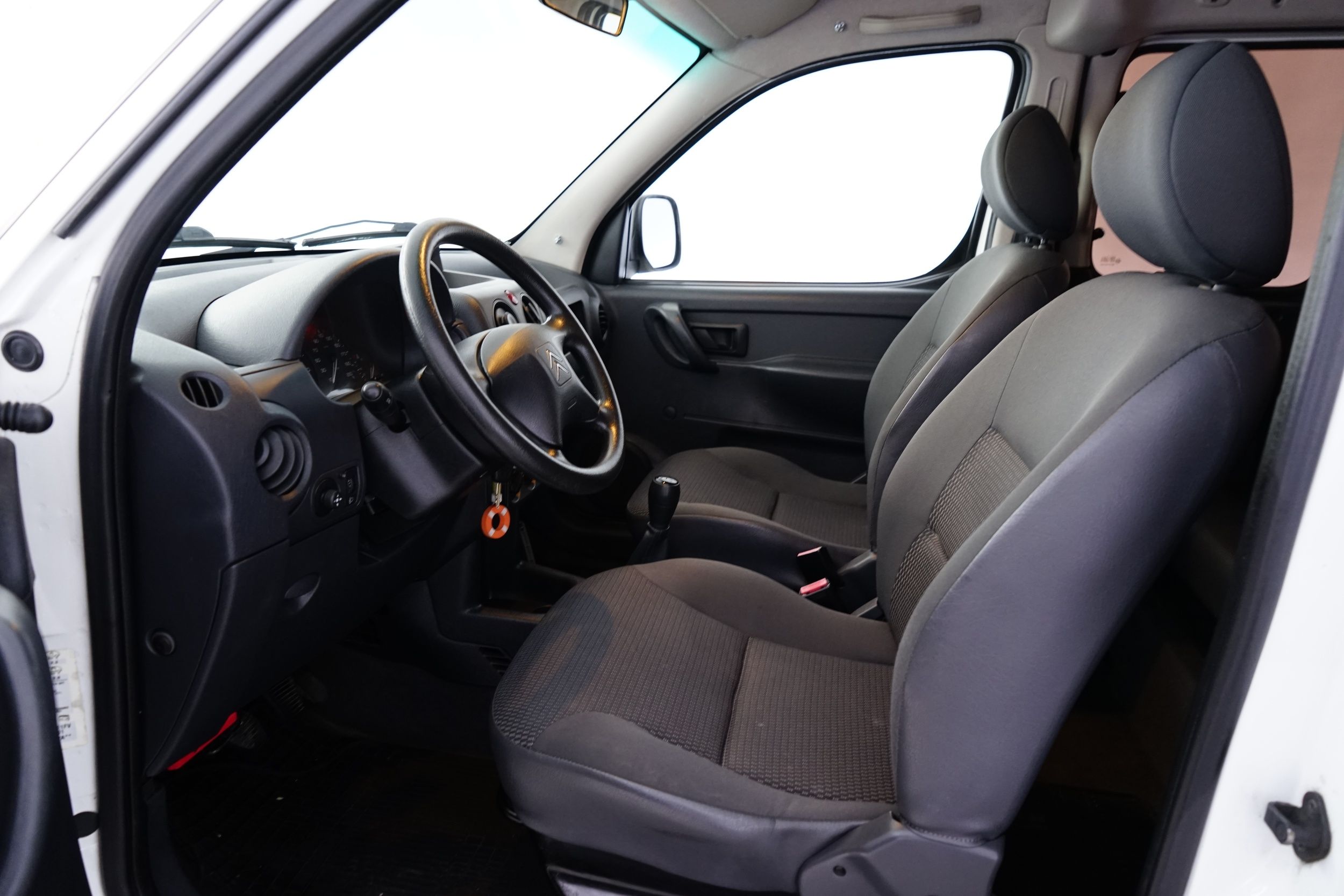 Citroen Berlingo 1,4i Multispace 2008, kuva 7/16
