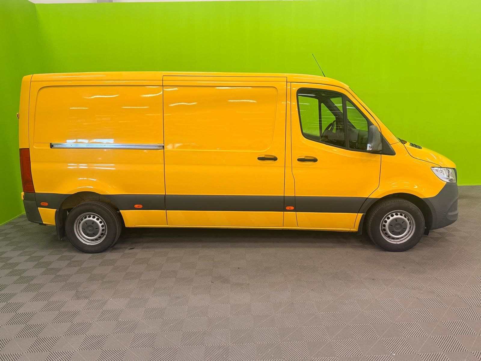 Mercedes-Benz Sprinter 2020, kuva 2/25