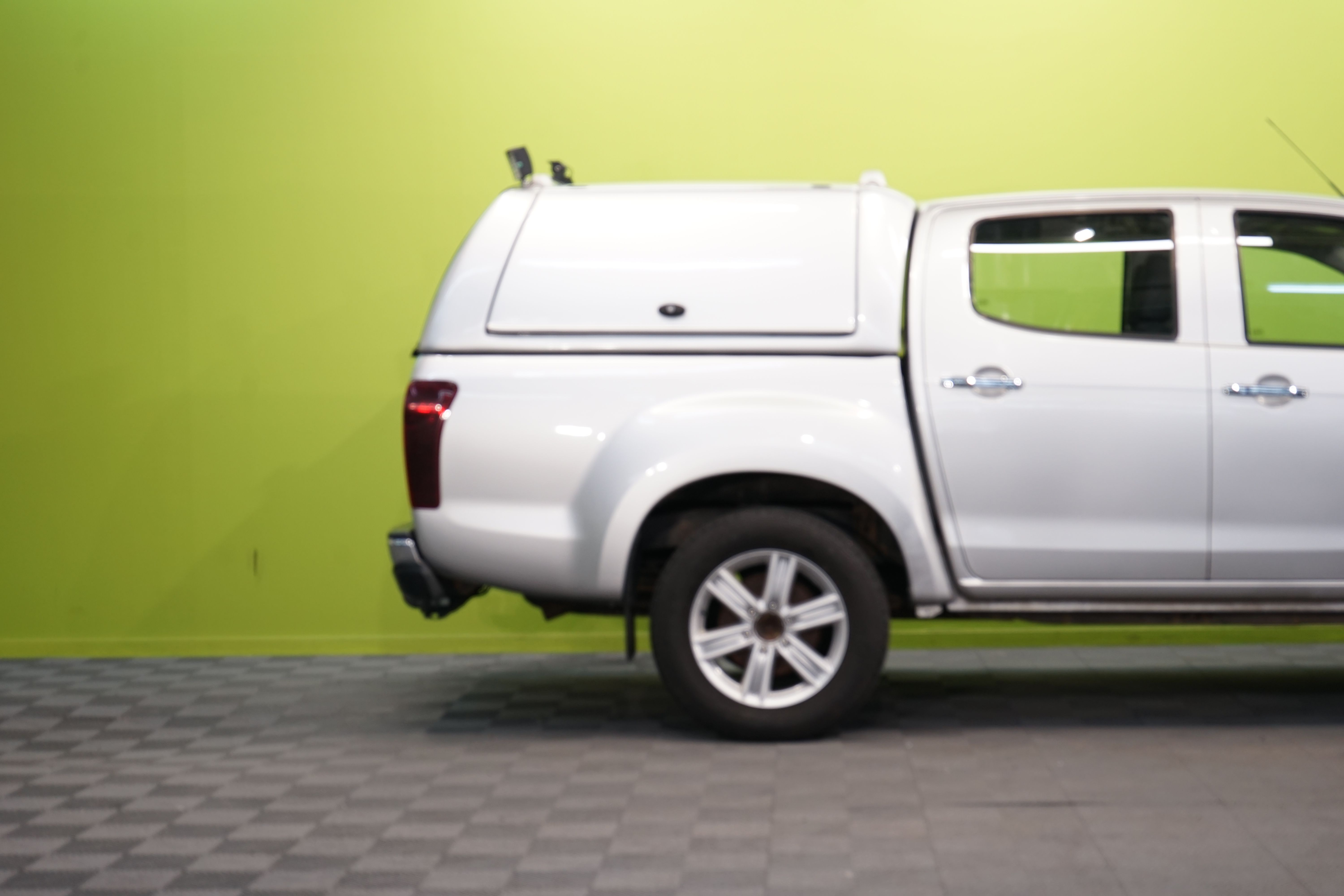 Isuzu D-Max 2019, photo 3/20