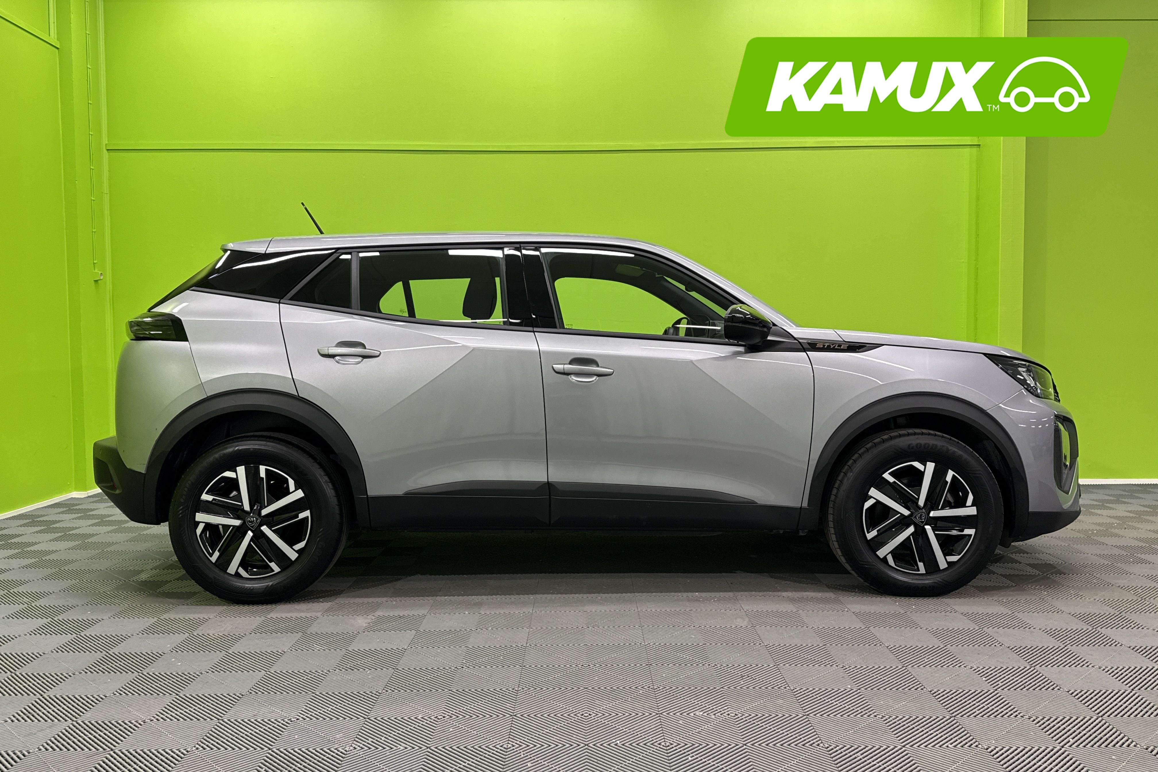 Peugeot 2008 Style Hybrid 145 Automaatti 2025, kuva 2/18