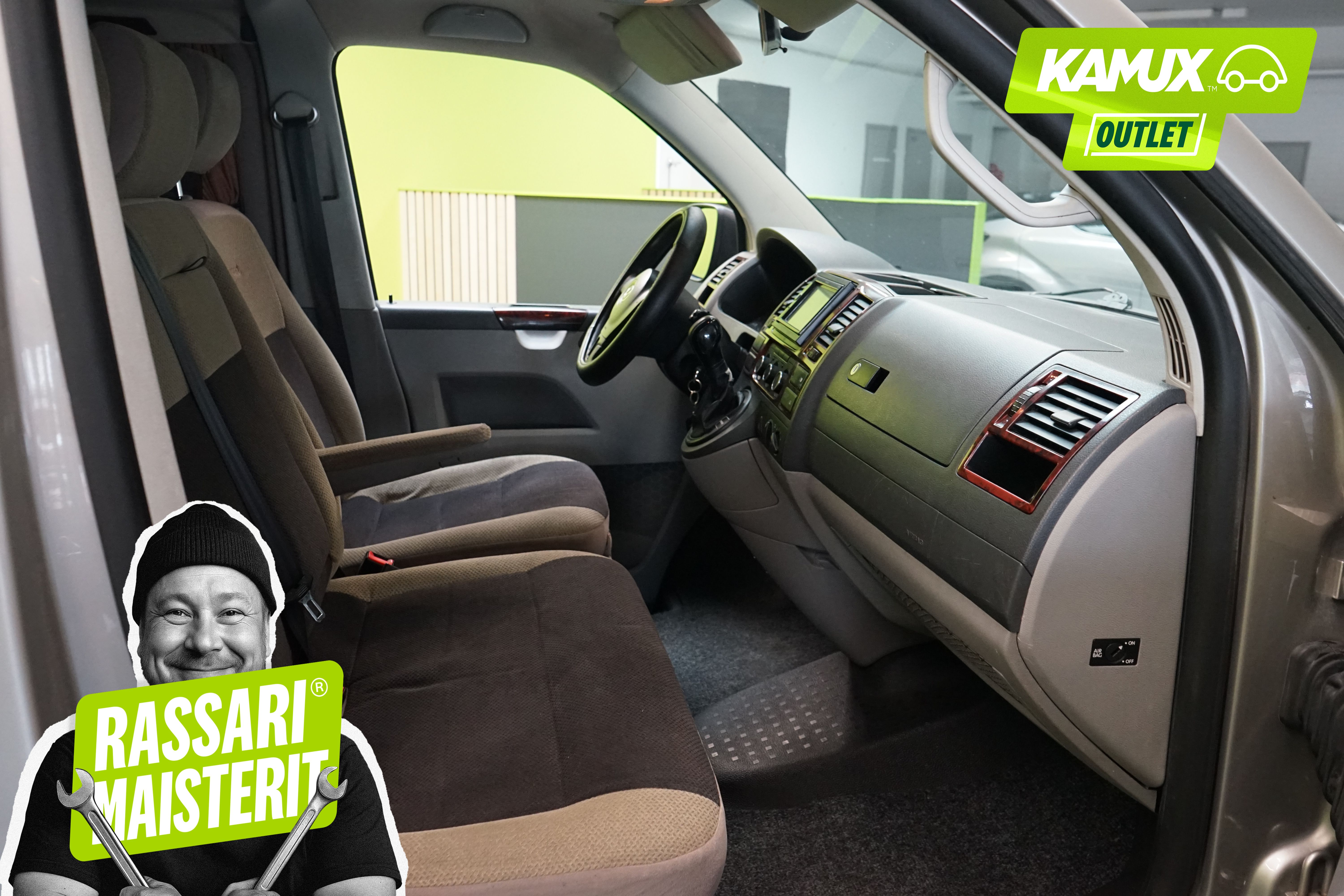 Volkswagen Transporter 2010, photo 7/15