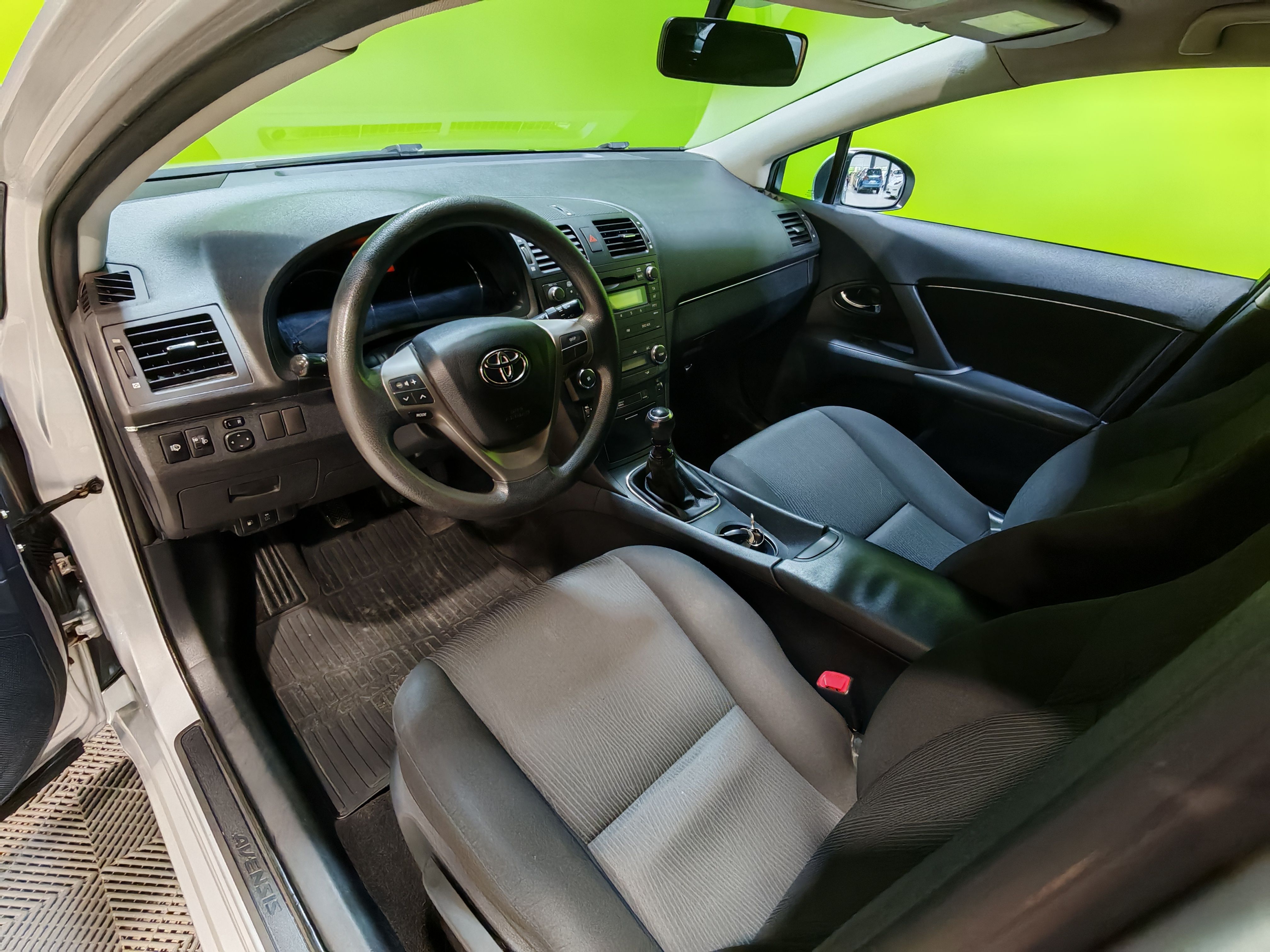 Toyota Avensis 2009, kuva 7/16