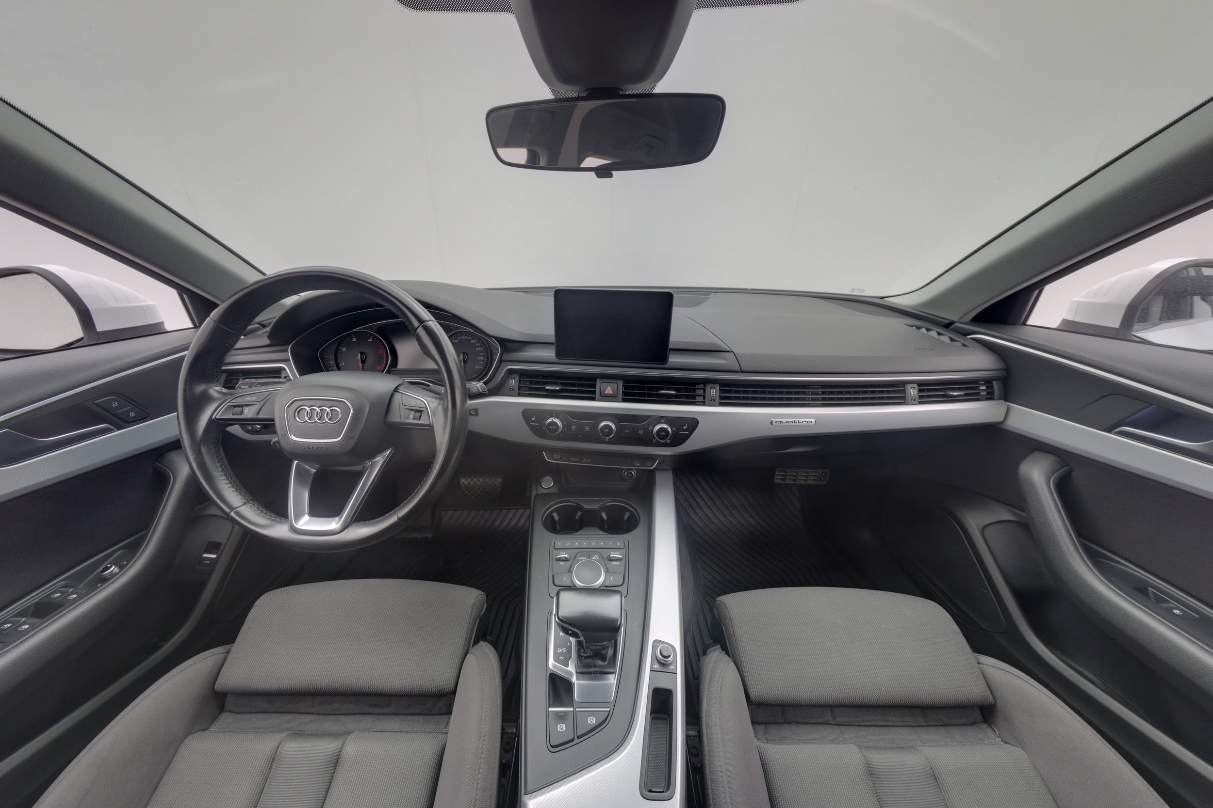 Audi A4 allroad quattro 2017, photo 7/36