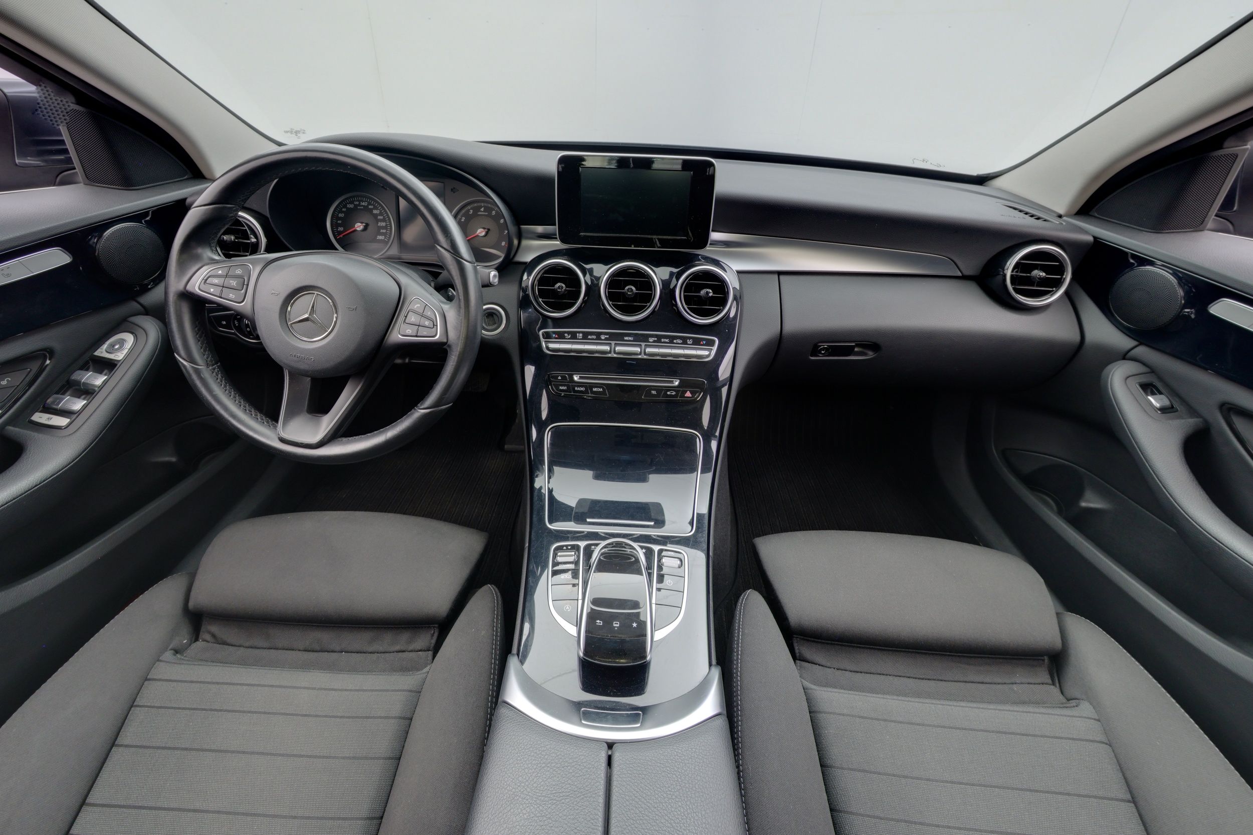 Mercedes-Benz C 2016, kuva 7/22