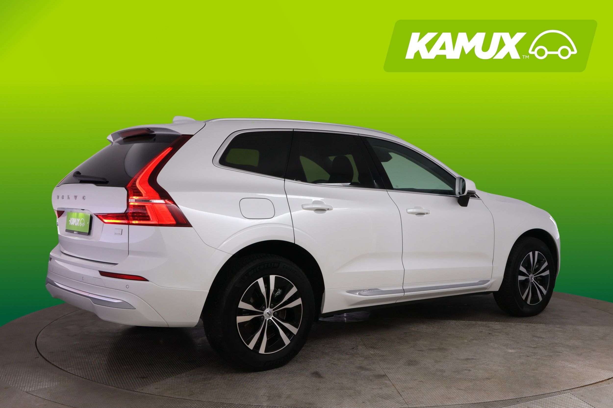 Volvo XC60 T6 AWD Core Bright Plug-In 2024, kuva 2/29