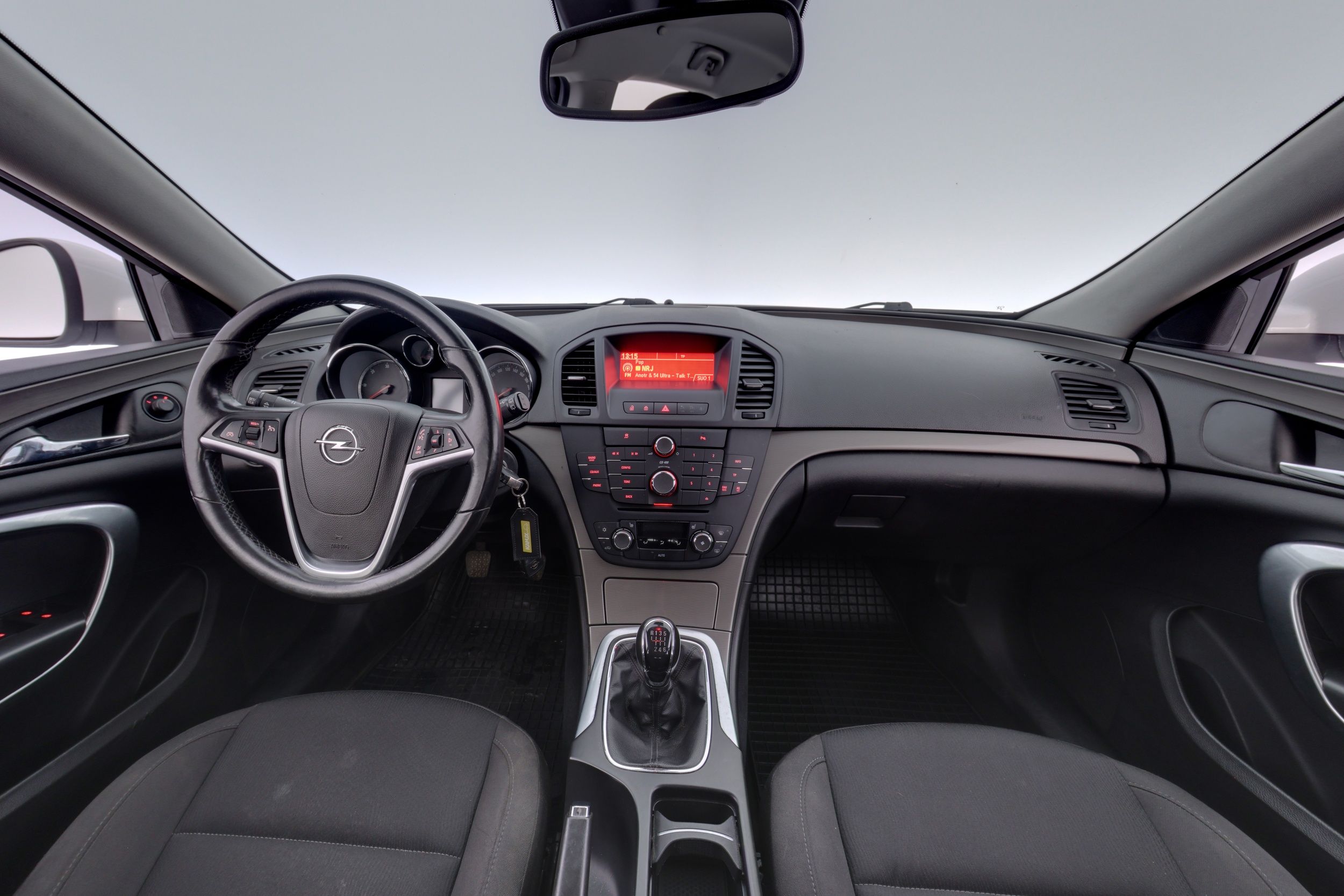 Opel Insignia 2011, photo 7/19