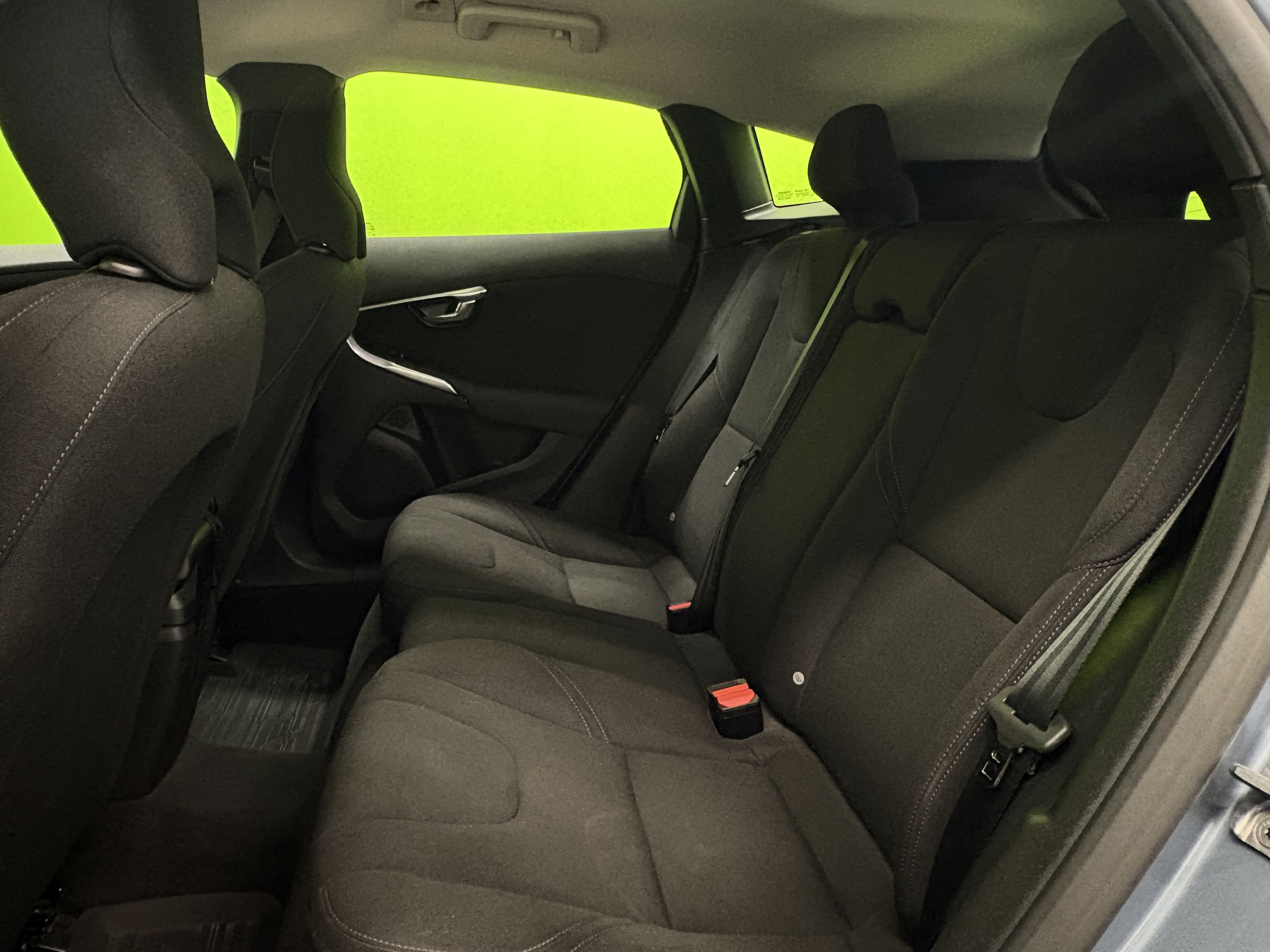 Volvo V40 D2 Momentum 2018, kuva 7/25