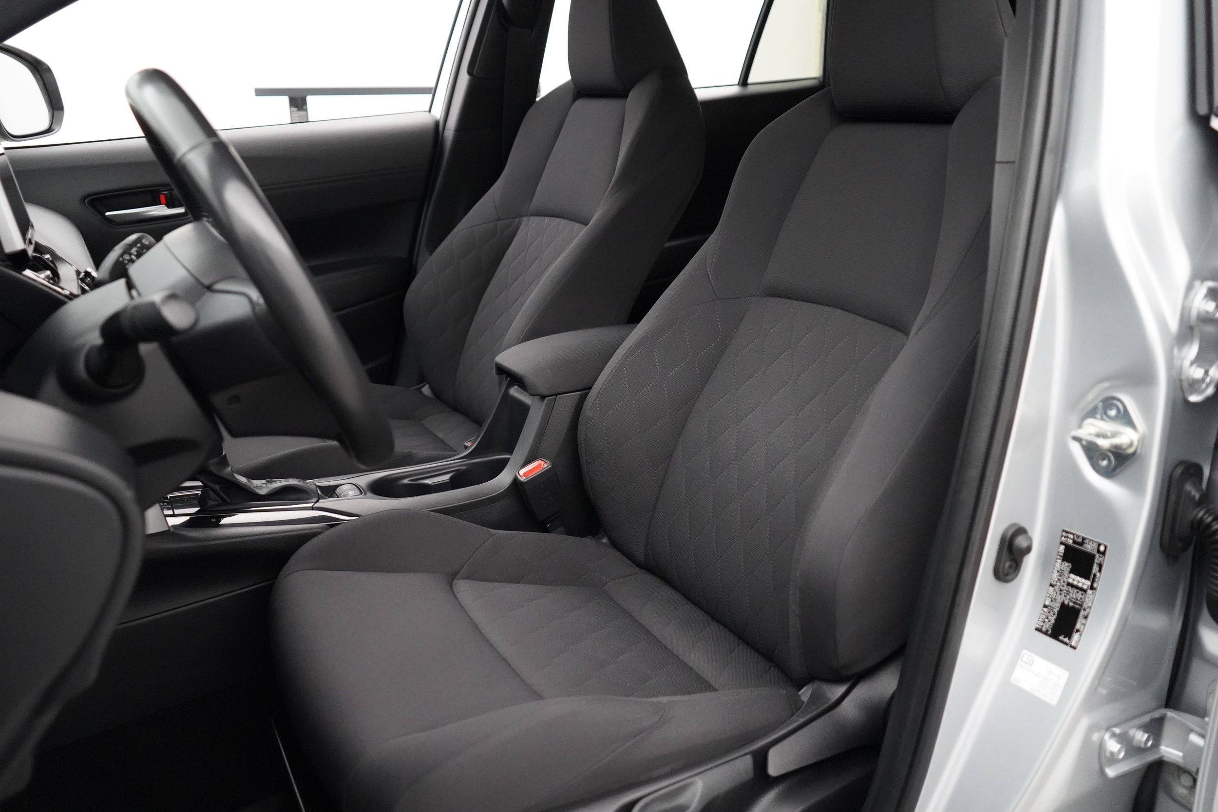 Toyota Corolla Cross 2023, photo 7/23