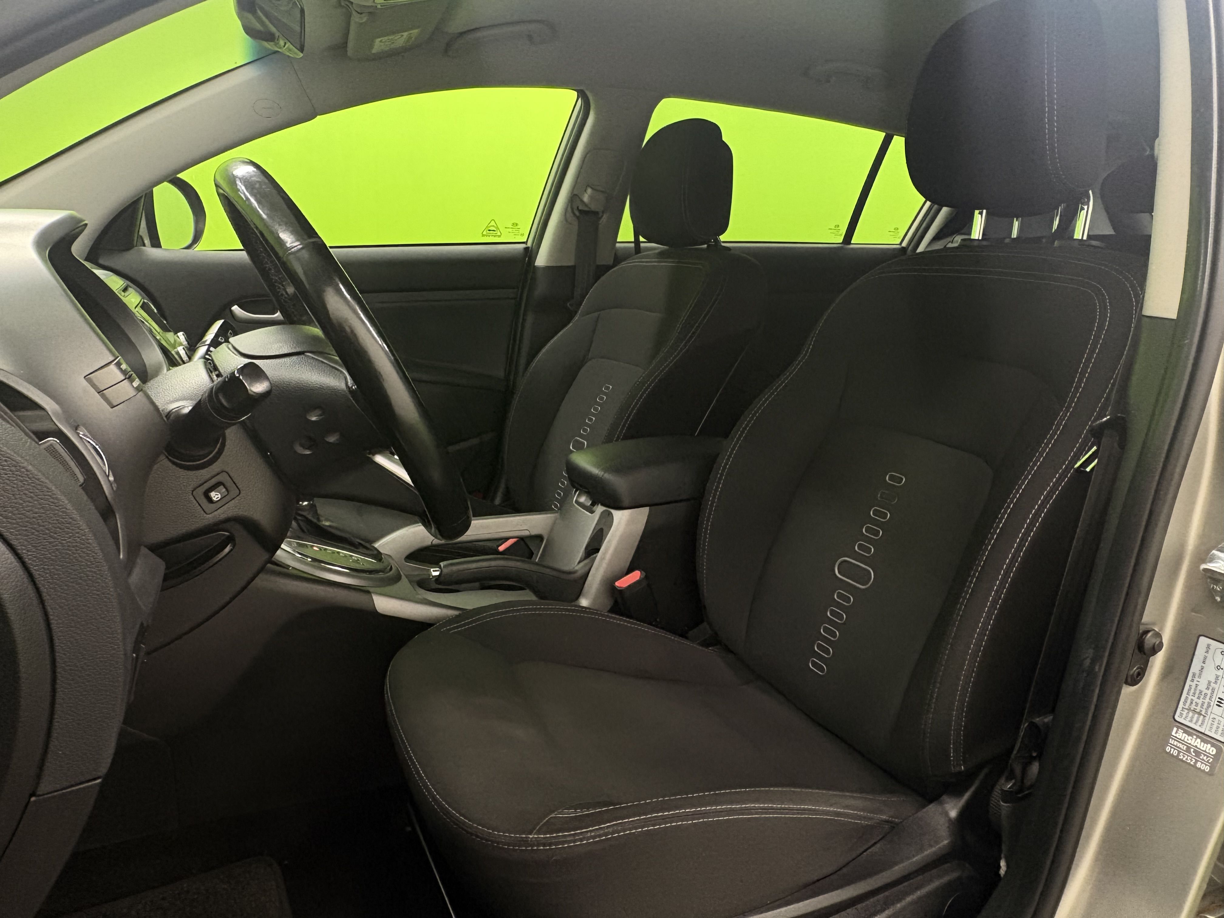 Kia Sportage 2,0 AWD GDI EX A/T 2015, kuva 6/27